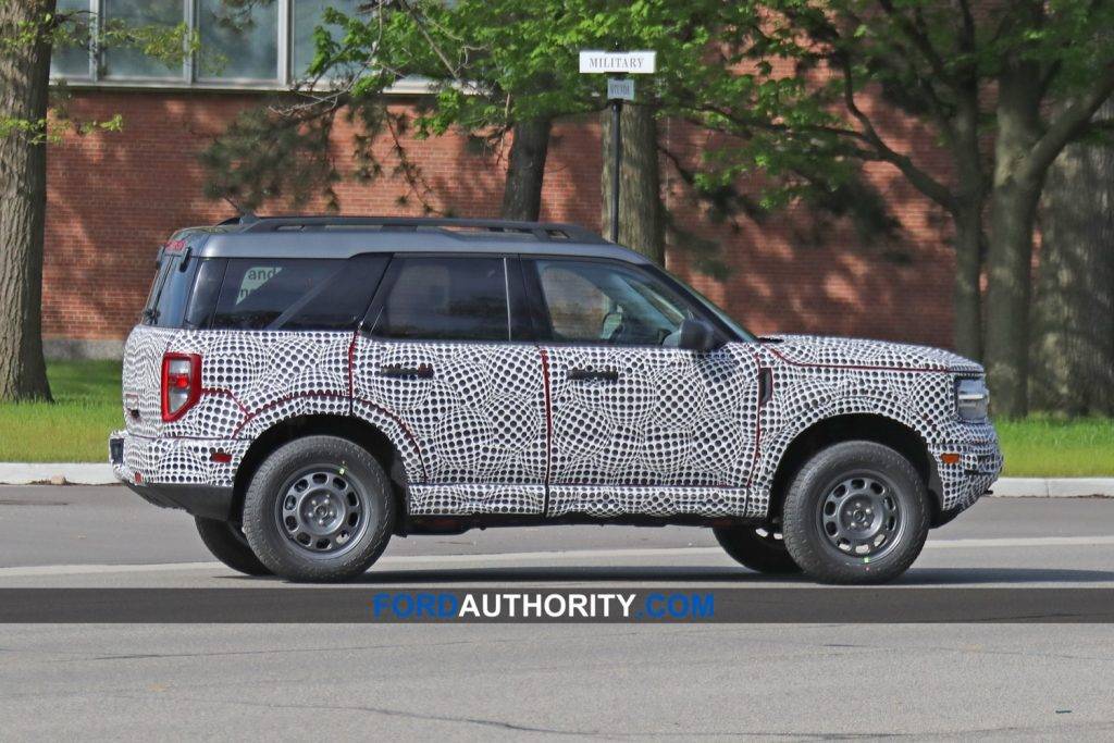 Ford Bronco Sport Spotted: 2021 Bronco Sport Prototypes Wearing Multiple Grilles t-Spy-Shots-Exterior-May-2020-Grilles-013-1024x683