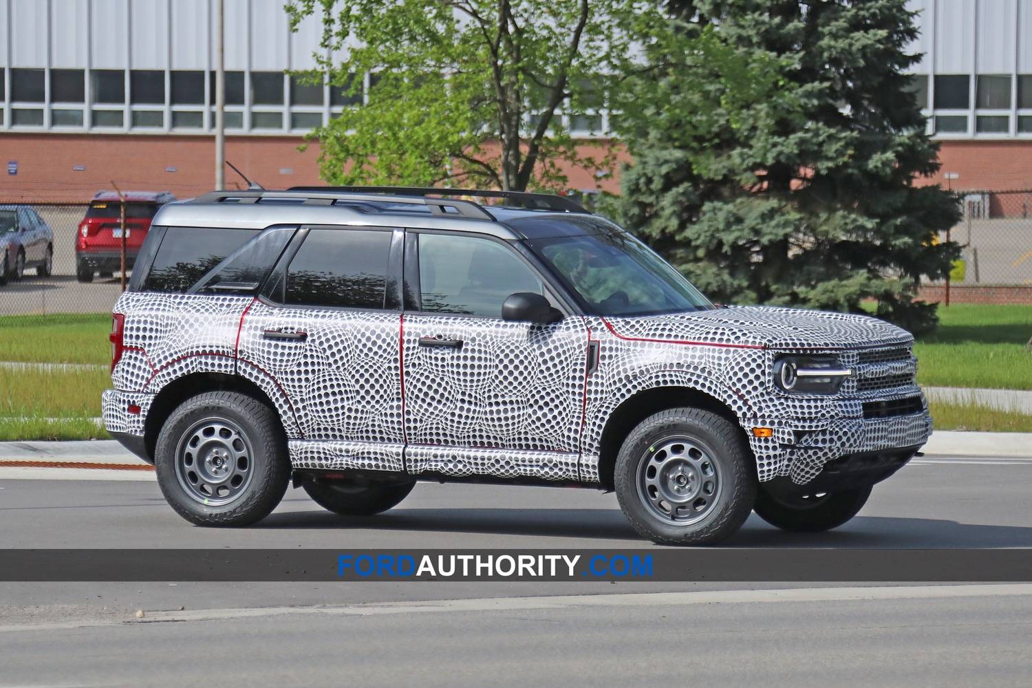 Ford Bronco Sport Spotted: 2021 Bronco Sport Prototypes Wearing Multiple Grilles onco-Sport-Spy-Shots-Exterior-May-2020-Grilles-010