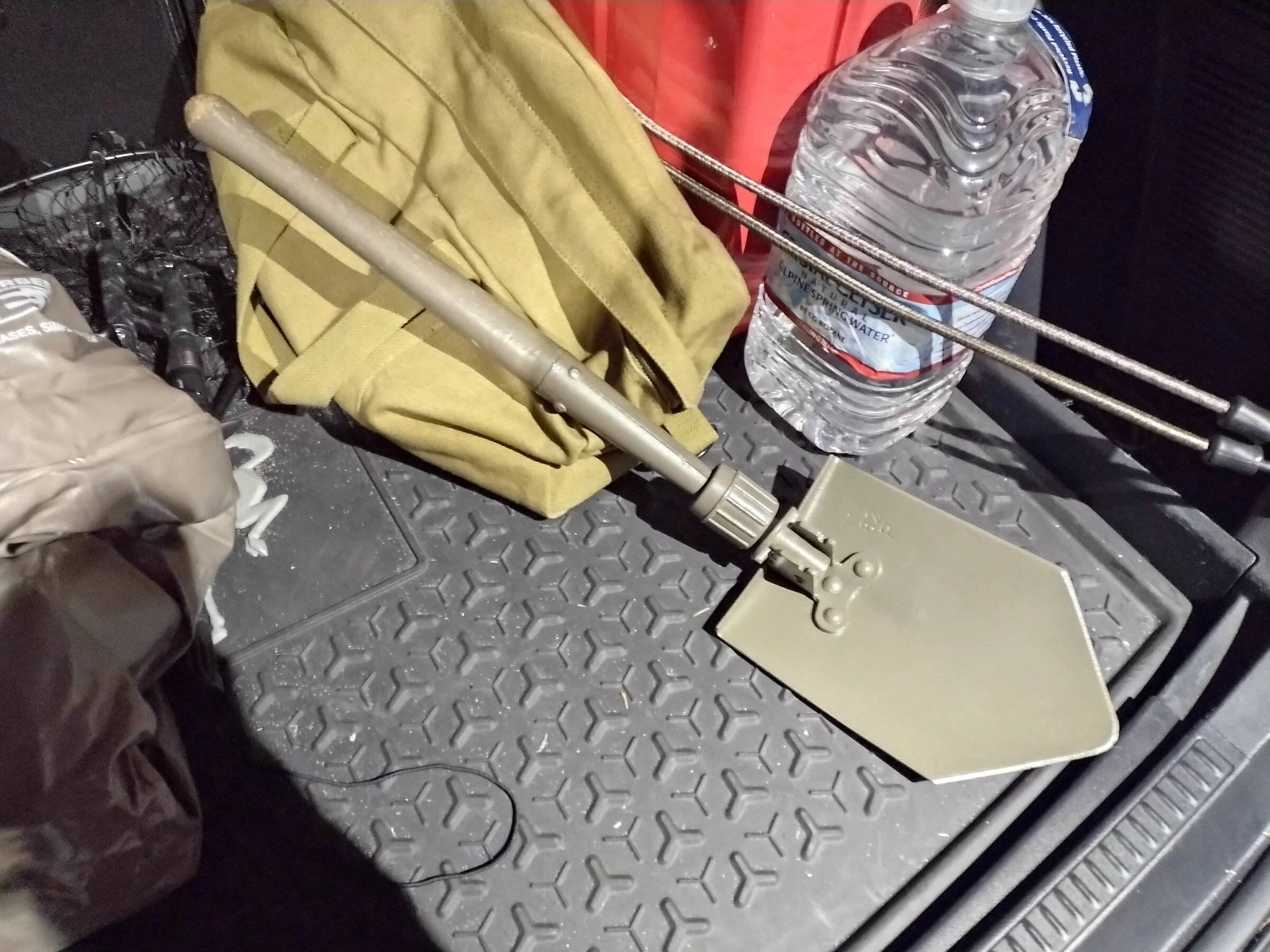 Ford Bronco Sport Whats the best Tire traction boards and shovel? IMG_20220402_215921393