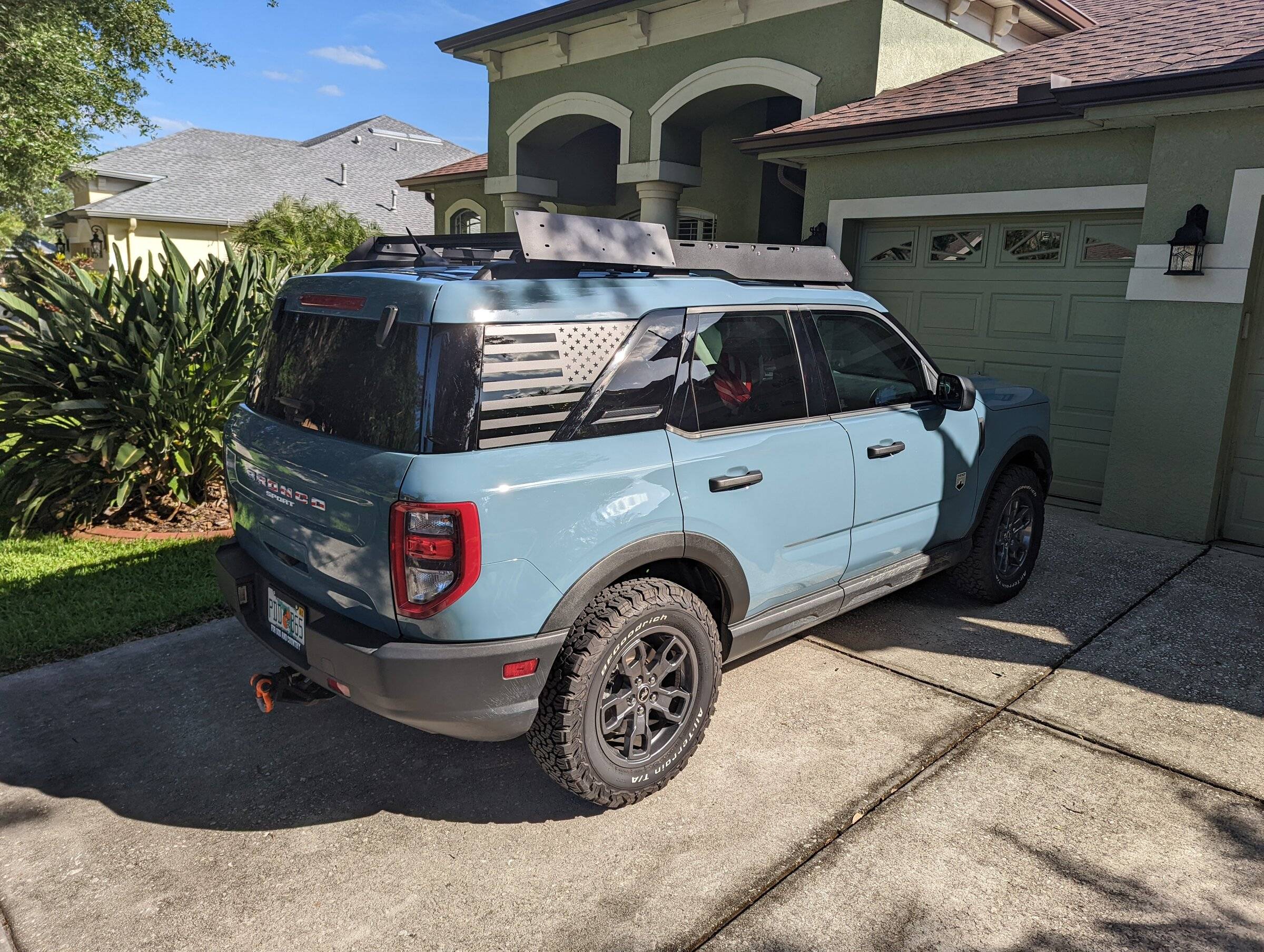 Ford Bronco Sport Yucca Mfg Roof rack installed - pics PXL_20220412_210400190