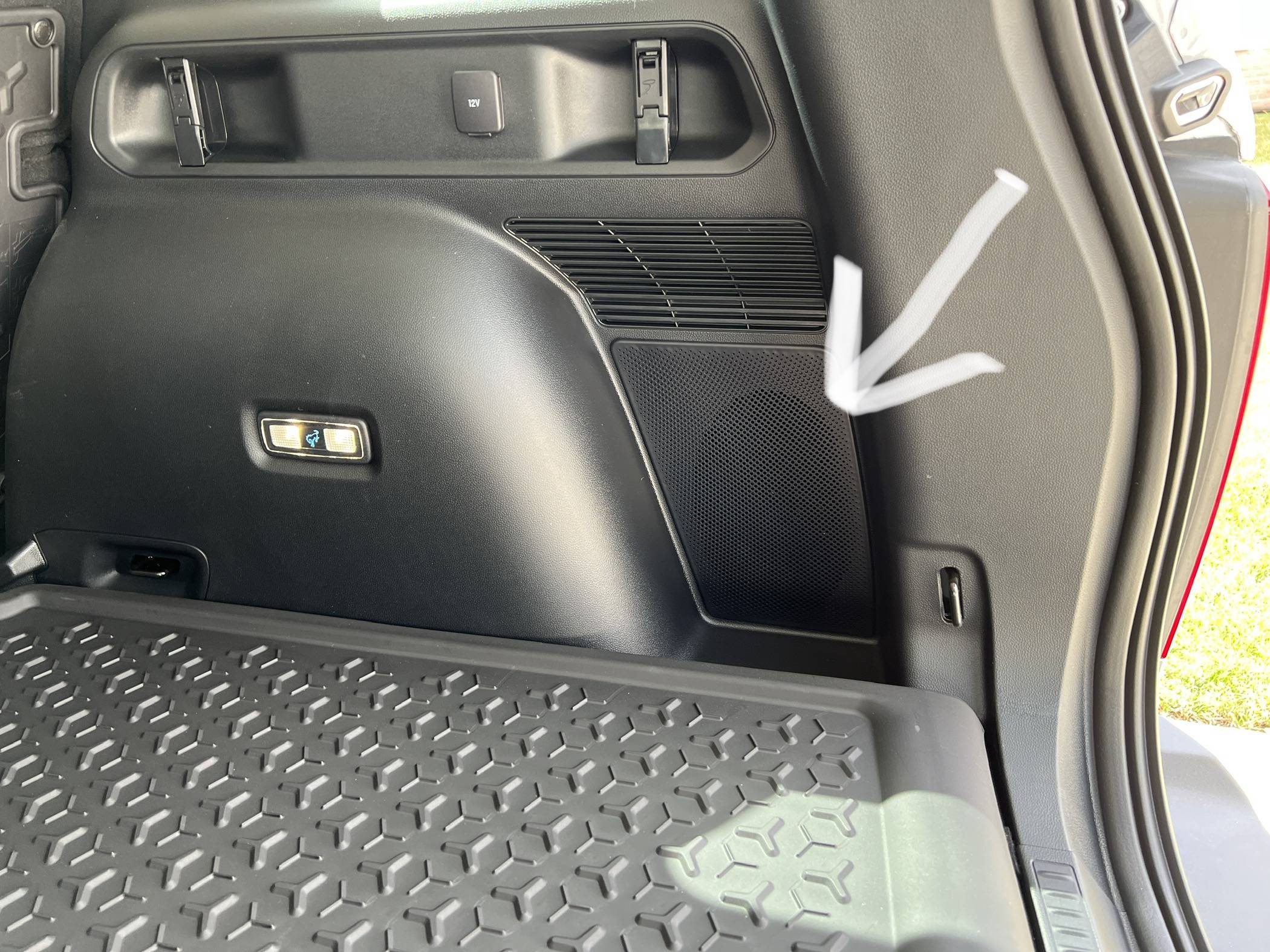 Ford Bronco Sport Subwoofer Extremely Lacking in B&O System BB8EE205-7372-4F66-AED7-3F0C257EE768_1_201_a