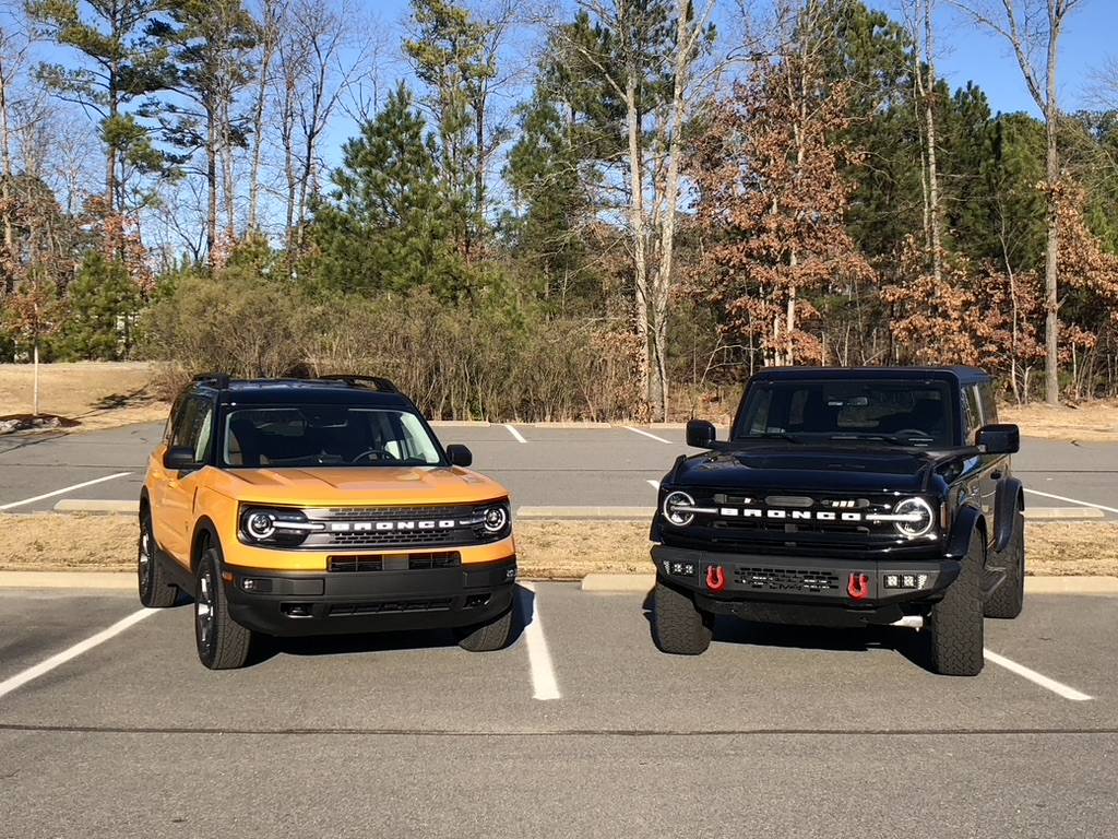 Ford Bronco Sport Bronco v. Bronco sport 8CCA95AB-D6C7-4554-91C0-906A411BDBE9_1_105_c