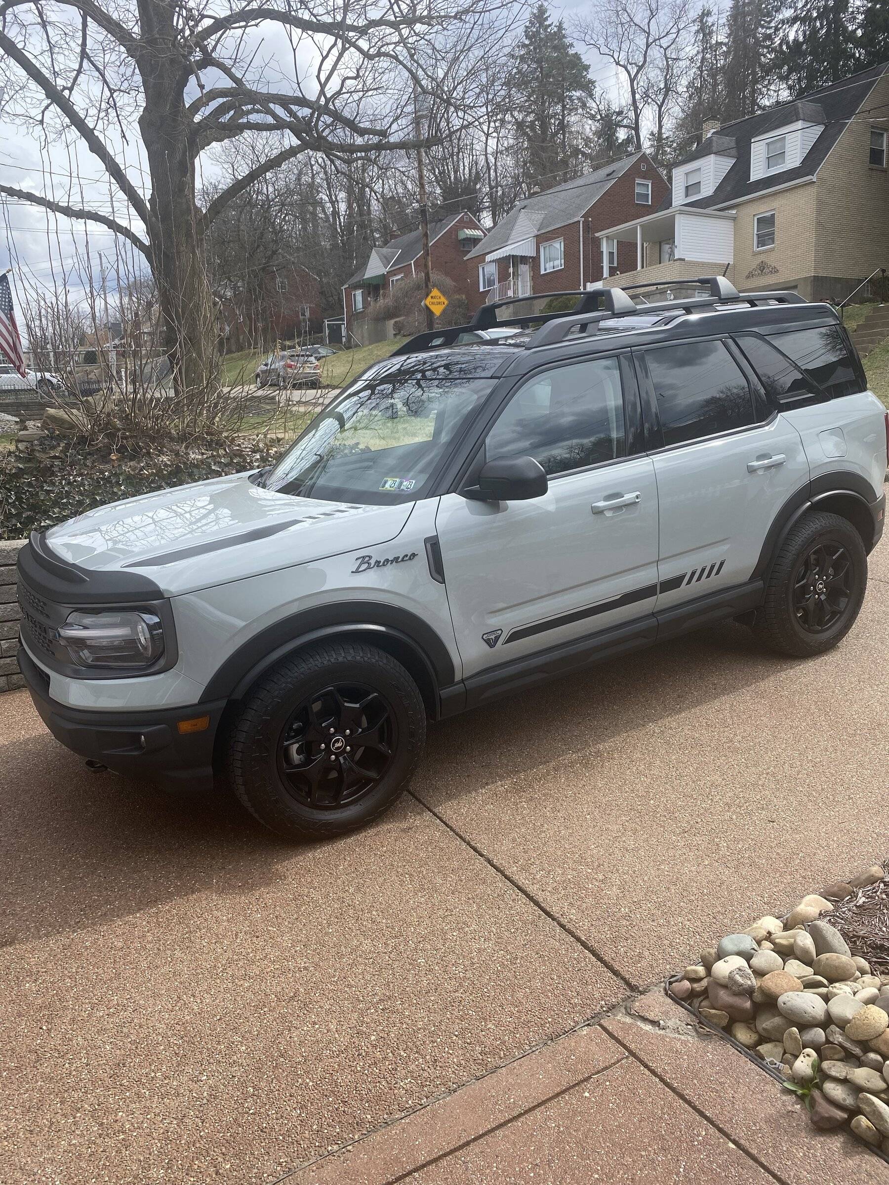 Ford Bronco Sport Fender Flare Adhesive EF226C79-1E3E-44E8-923E-0172A48E34A1