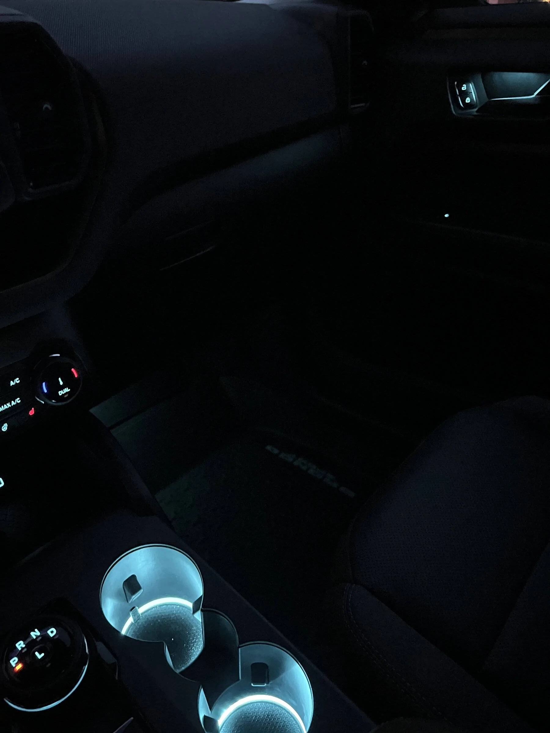 Ford Bronco Sport Cup Holder Ambient Lighting 183849A5-7173-415C-B1F3-0E04B89DBB3A