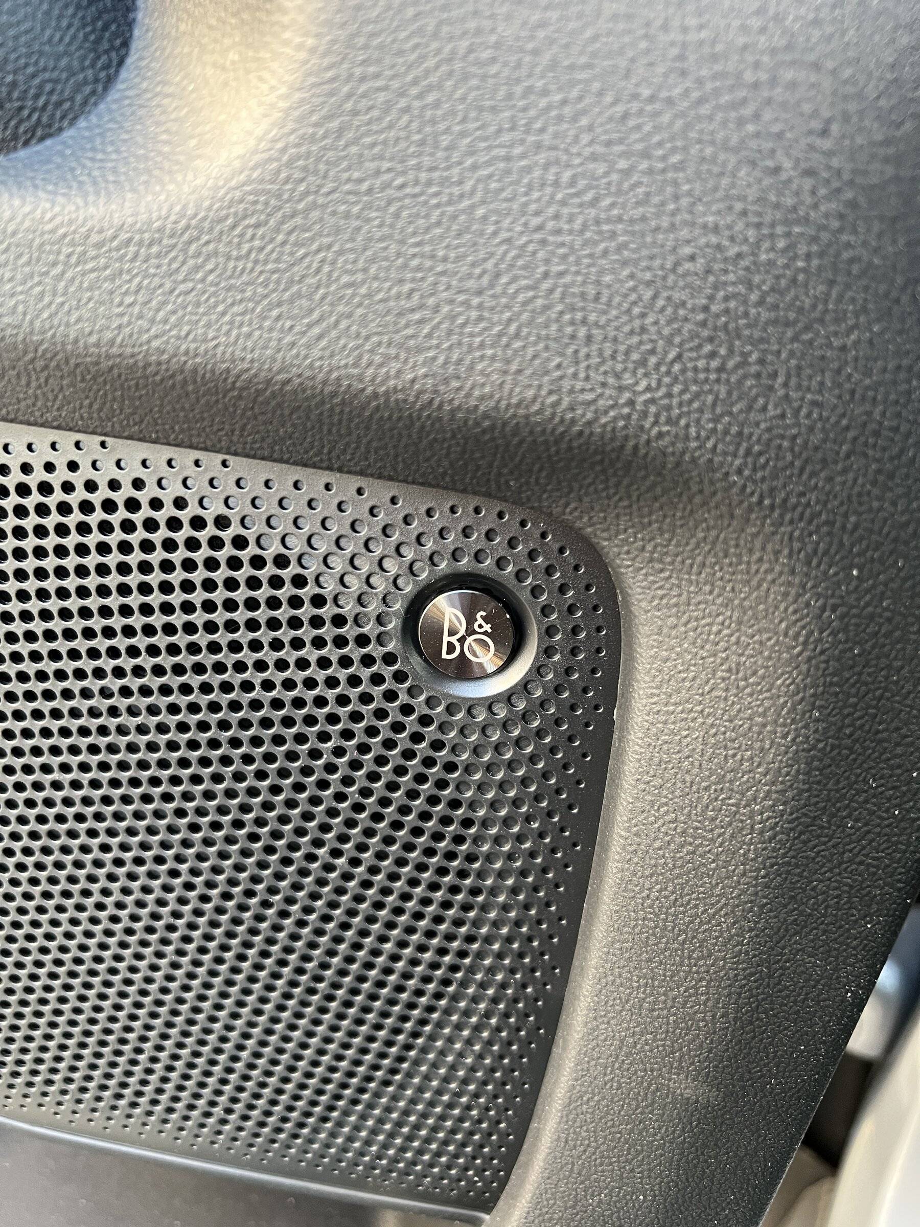 Ford Bronco Sport B/O stereo 26DAA6C5-4F71-49D4-BCDC-207D2CDEA7C2