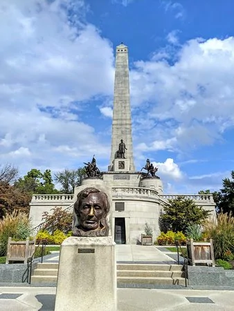 Ford Bronco Sport Bronco at the cemetery. 1651165354612