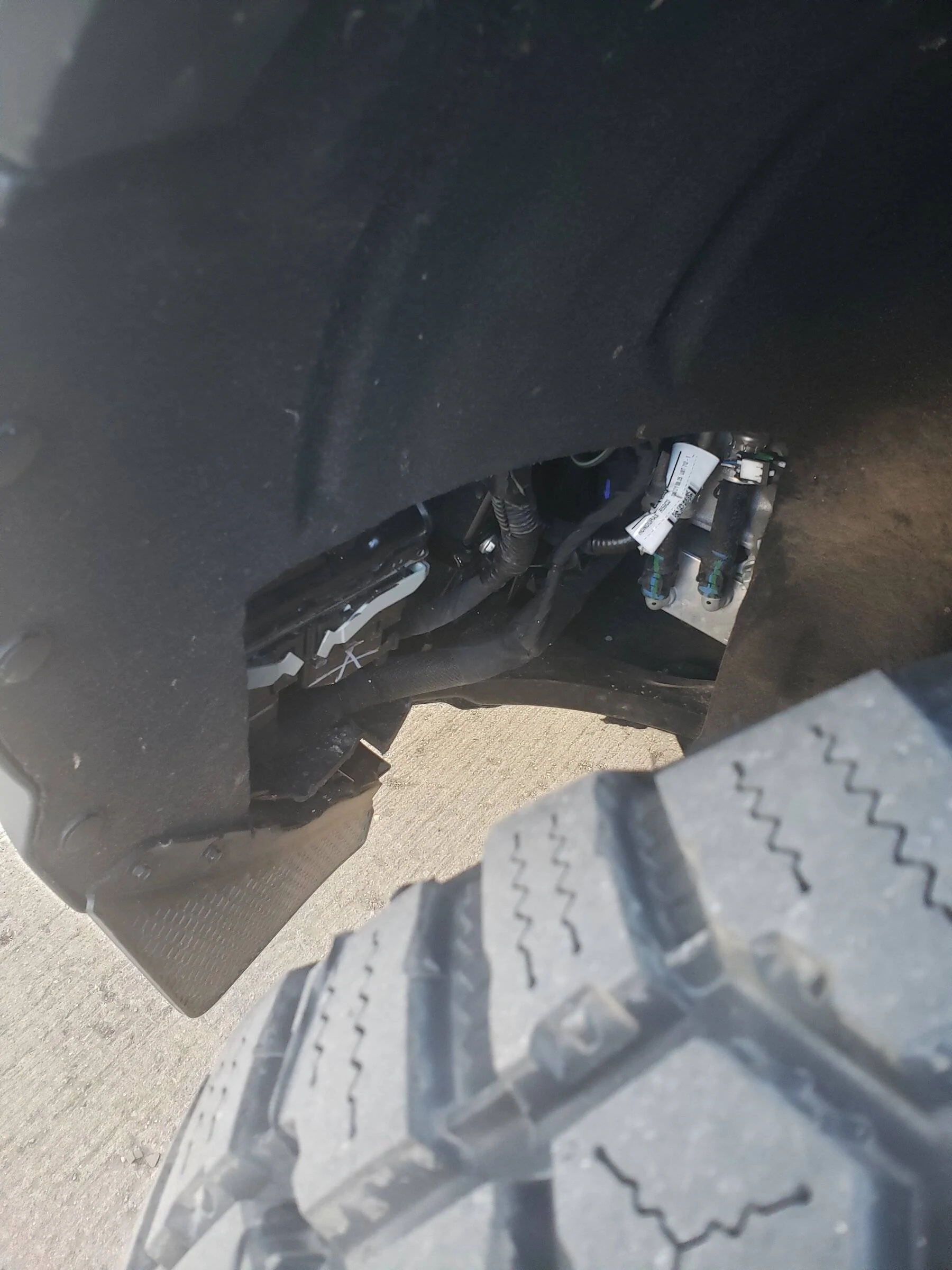 Ford Bronco Sport 265 60 R18 will fit but.... 20220429_085445