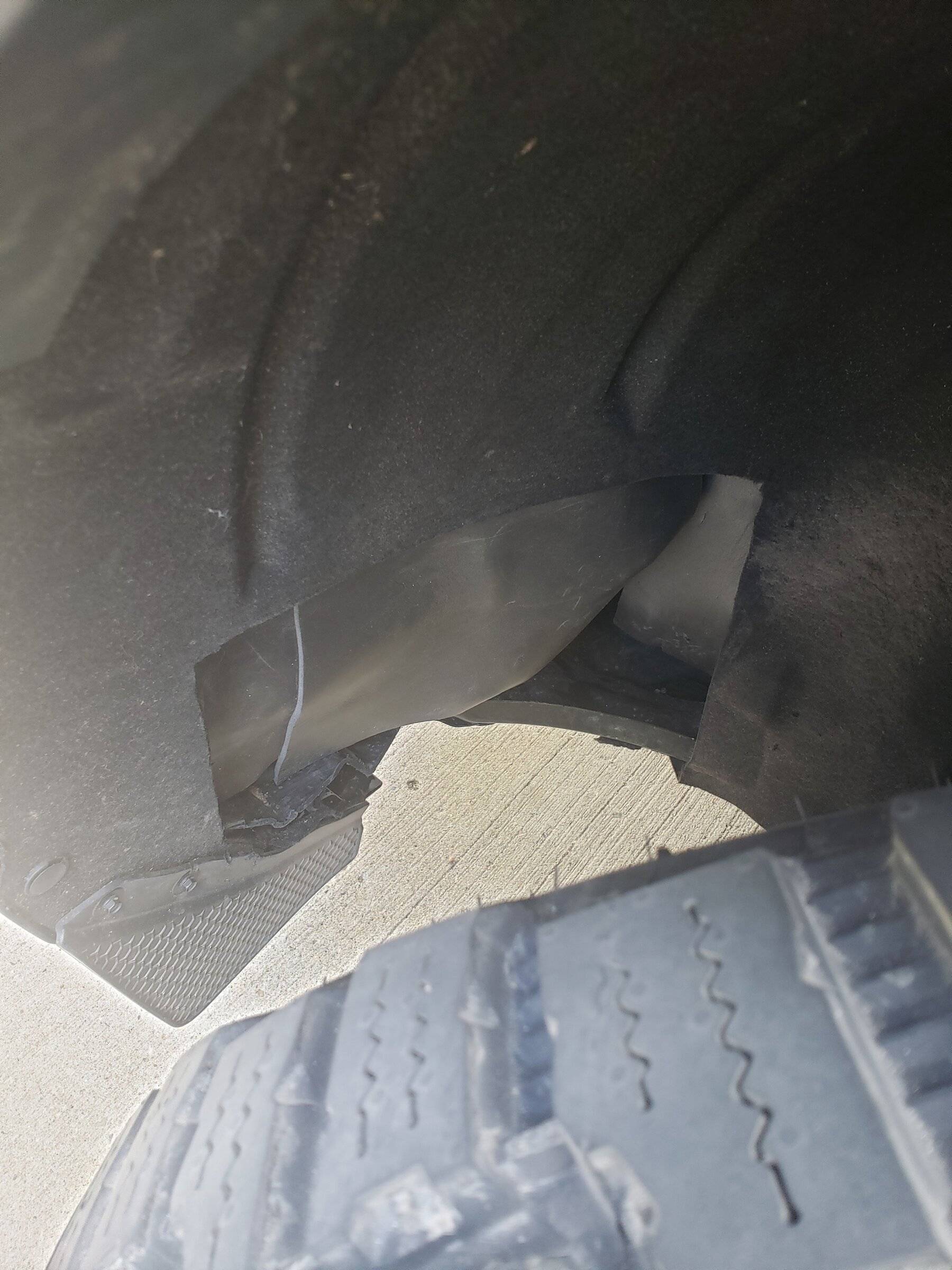 Ford Bronco Sport 265 60 R18 will fit but.... 20220429_151752