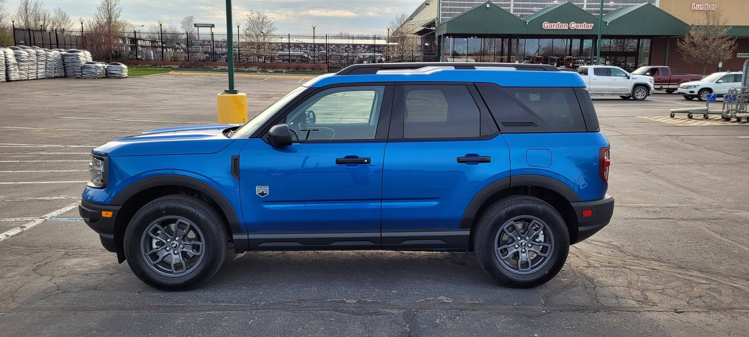 Ford Bronco Sport Waiting room 20220430_184118