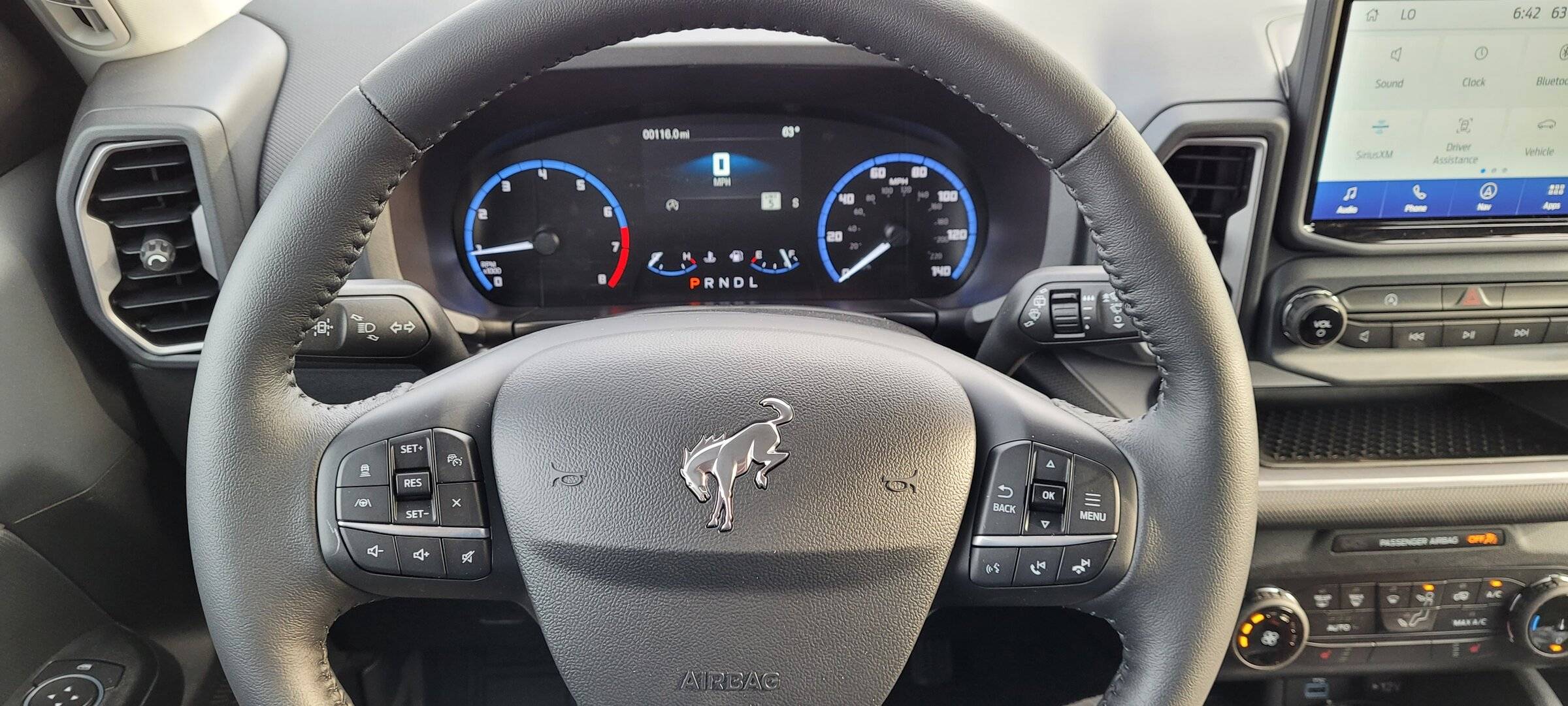 Ford Bronco Sport Waiting room 20220430_184214