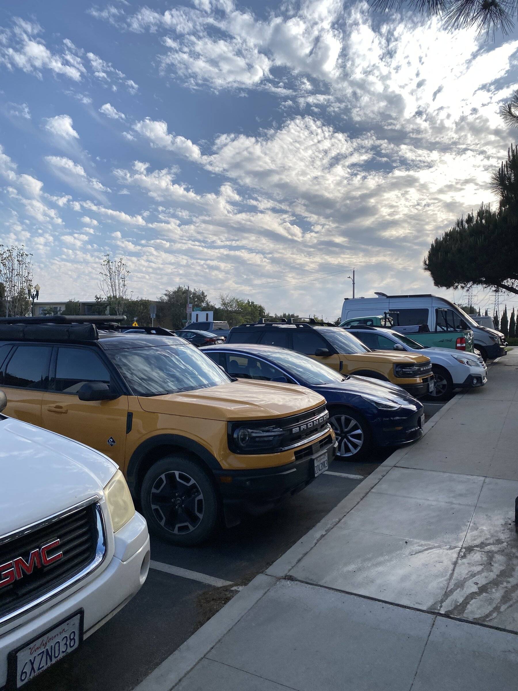 Ford Bronco Sport Do you park beside other BS at the grocery store, mall etc. ? Or is it weird? CF11831A-241E-4E24-9C68-6FB9C239DE46