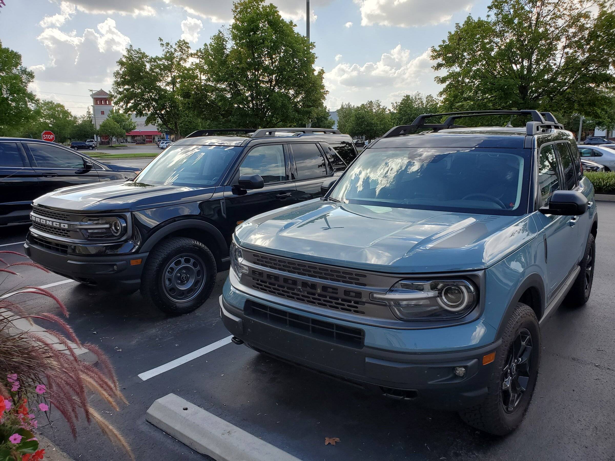 Ford Bronco Sport Do you park beside other BS at the grocery store, mall etc. ? Or is it weird? 20210828_171945