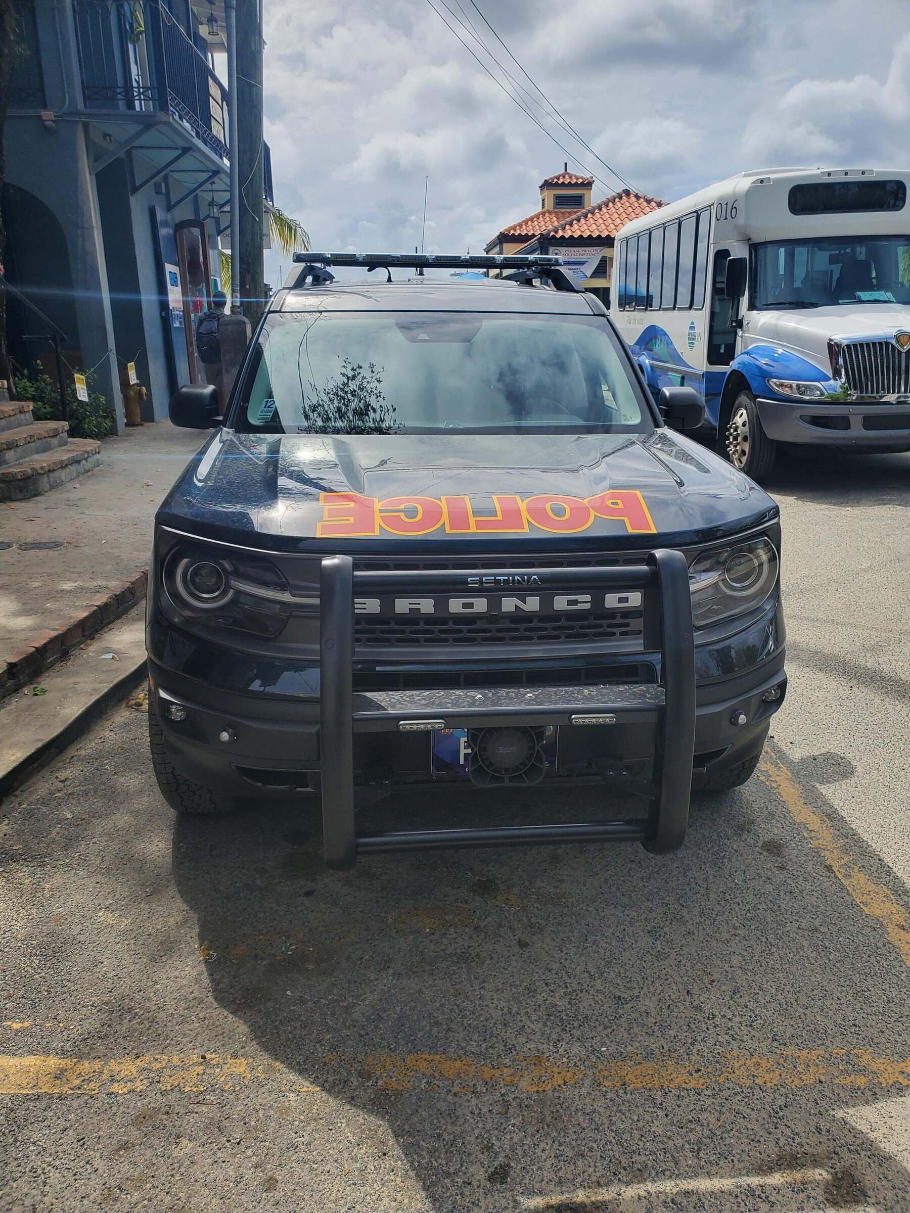 Ford Bronco Sport Virgin Islands Police using Bronco Sports s0e4ikbcr1z81