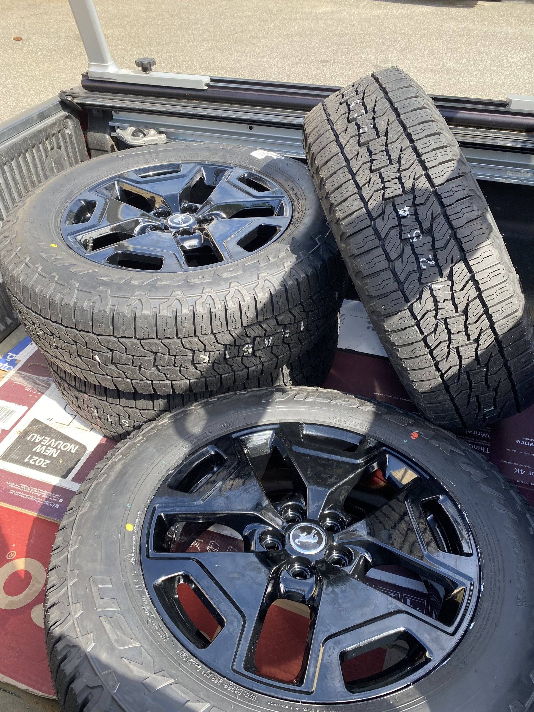 Ford Bronco Sport My 2021 Carbonized Gray Outerbanks Story/Build 08D3C72F-DD80-4F9A-9D6B-0B6536F0667E