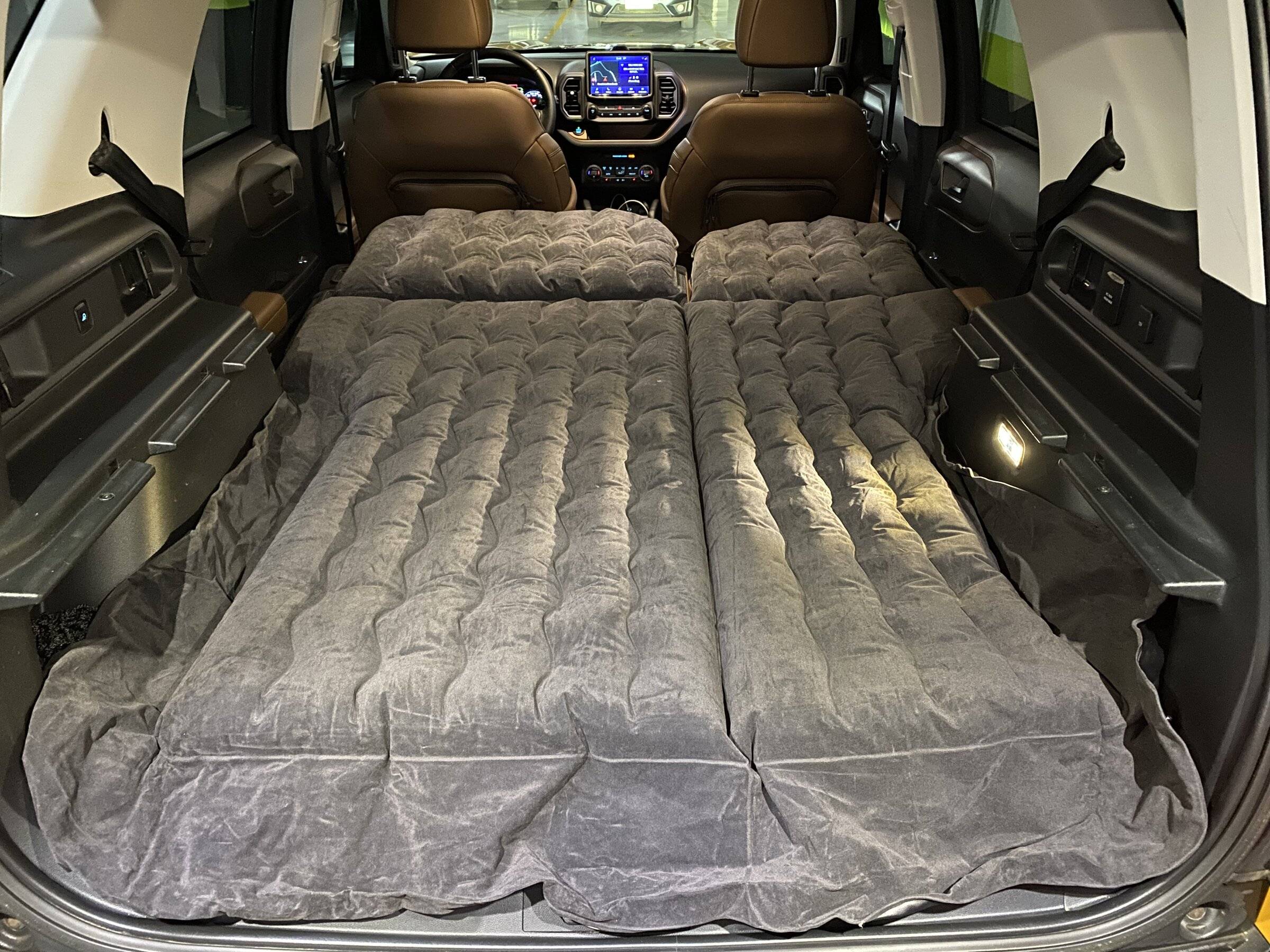 Ford Bronco Sport Bronco Sport “Overlander Edition” 0D943EBB-DB26-4872-94D4-6207B56A9C26