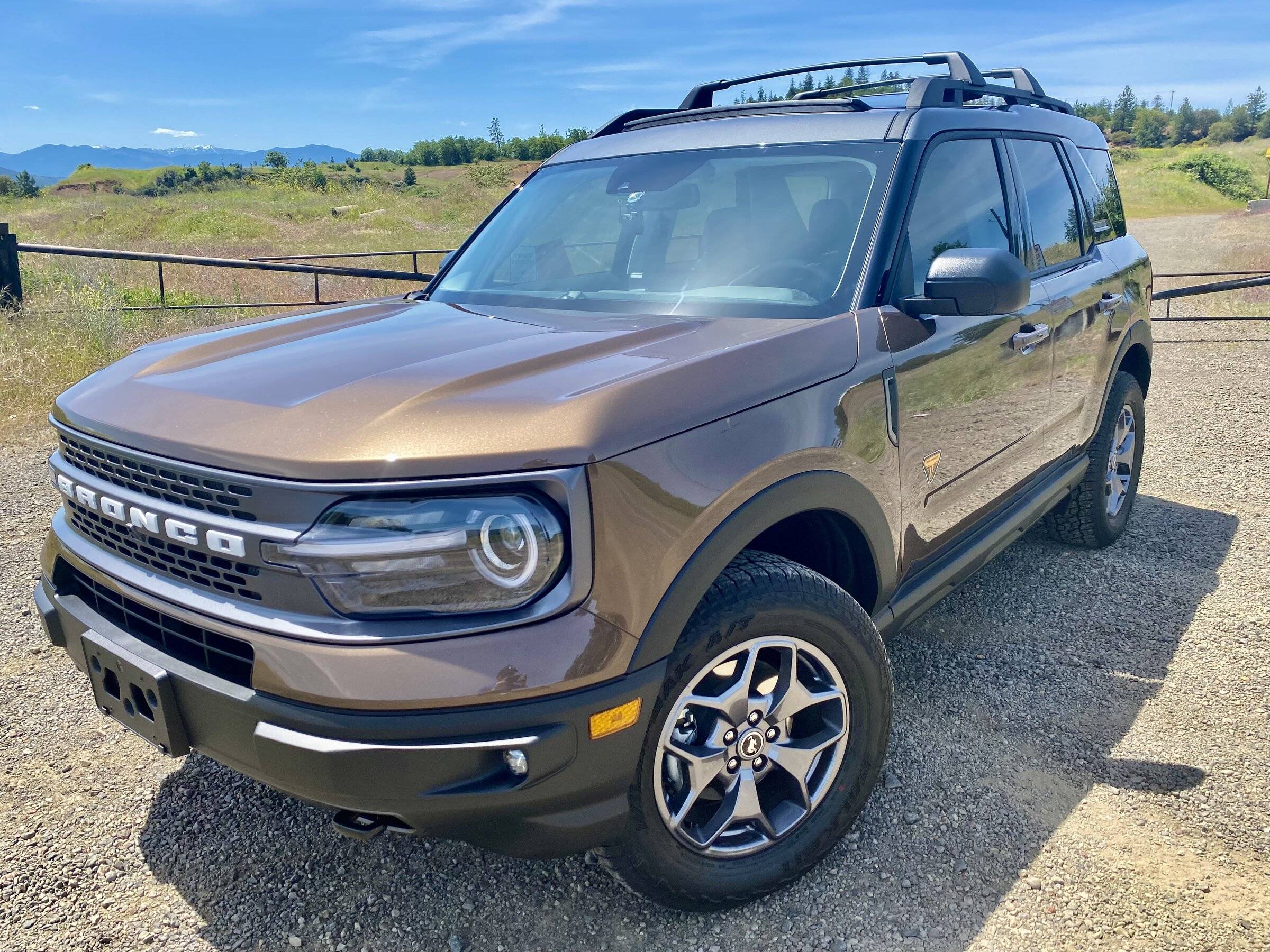 Ford Bronco Sport My 2022 Bronze Smoke/Carbonized Grey Badlands C757CF9A-2F3A-488B-AA37-6DB6F8989E45