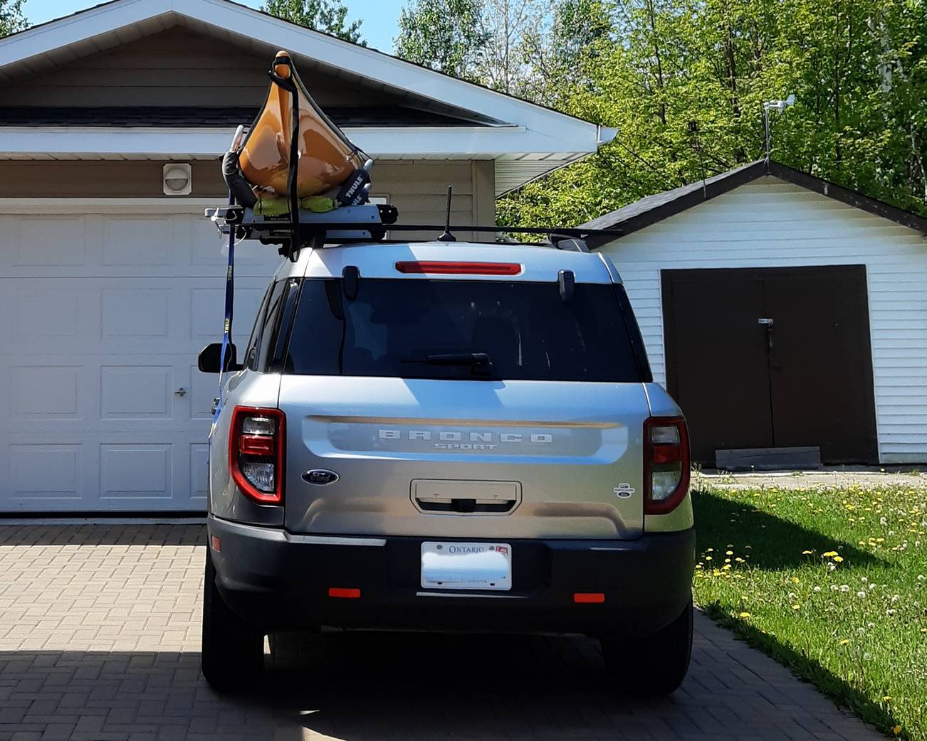 Ford Bronco Sport Thule Hullavator Kayak Rack installed BroncoKayak2