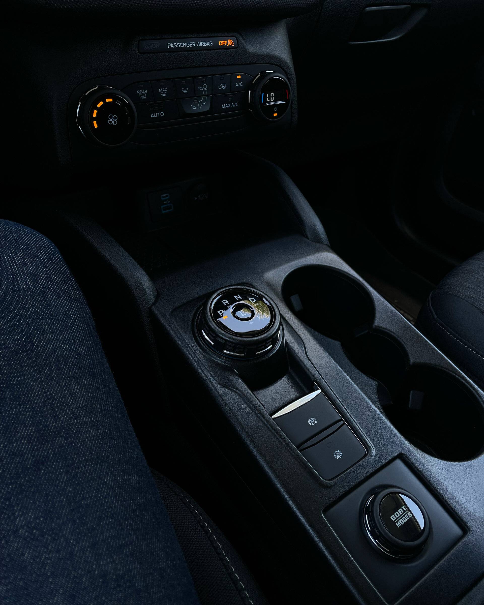 Ford Bronco Sport Non Carbon Fiber Center Shift Cover Anywhere? C5E4070A-29ED-4157-897C-84318166EB55