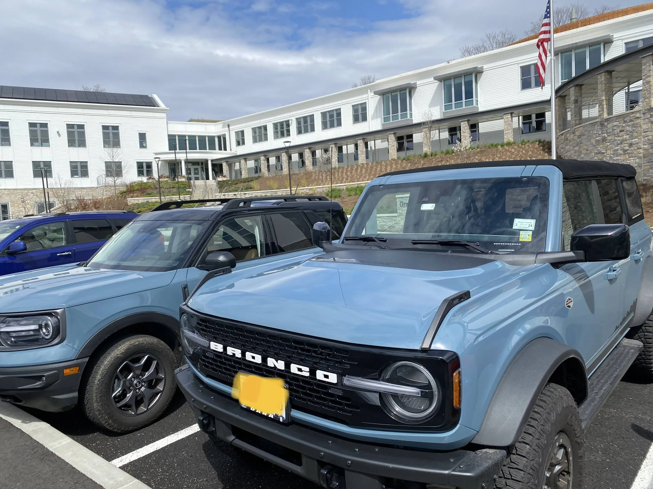 Ford Bronco Sport Do you park beside other BS at the grocery store, mall etc. ? Or is it weird? 3B0A8271-A2DF-4931-9A60-29381424EF84