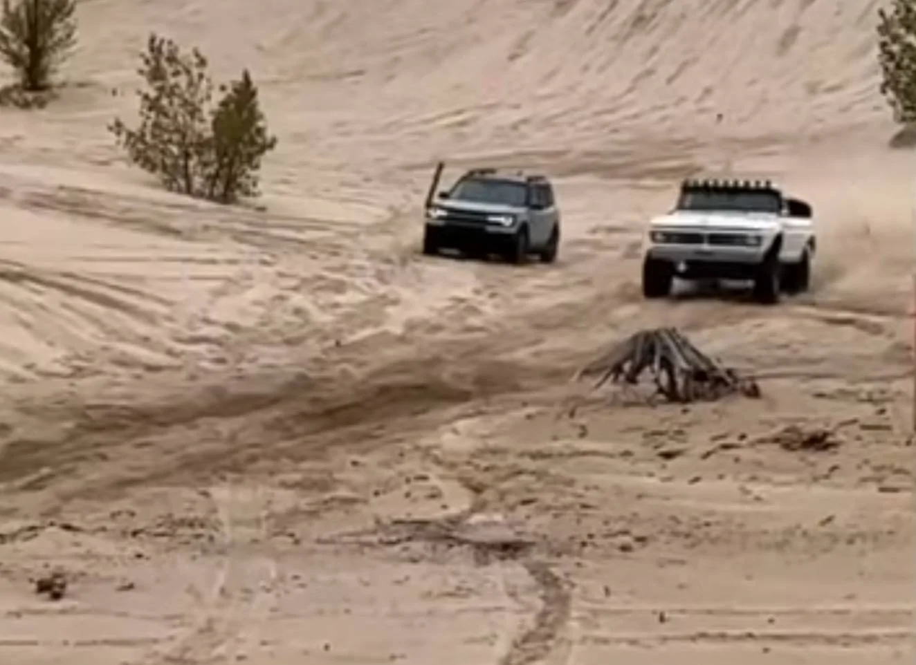 Ford Bronco Sport Post Pictures of Your Aftermarket Wheels Thread Screenshot_20220621-104930_YouTu