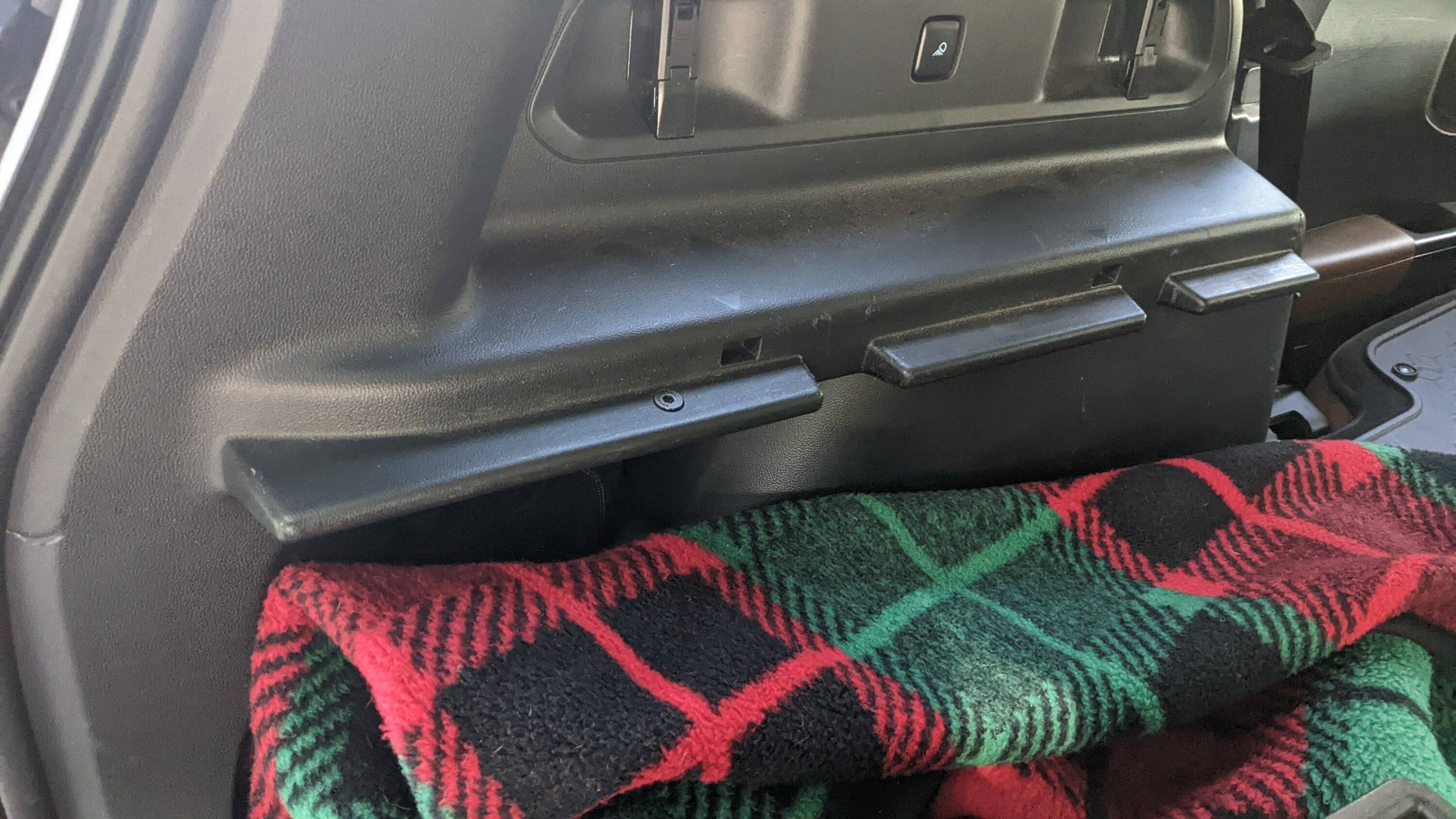 Ford Bronco Sport Cargo management shelf M1PZ-7813046-GA PXL_20220701_123351473