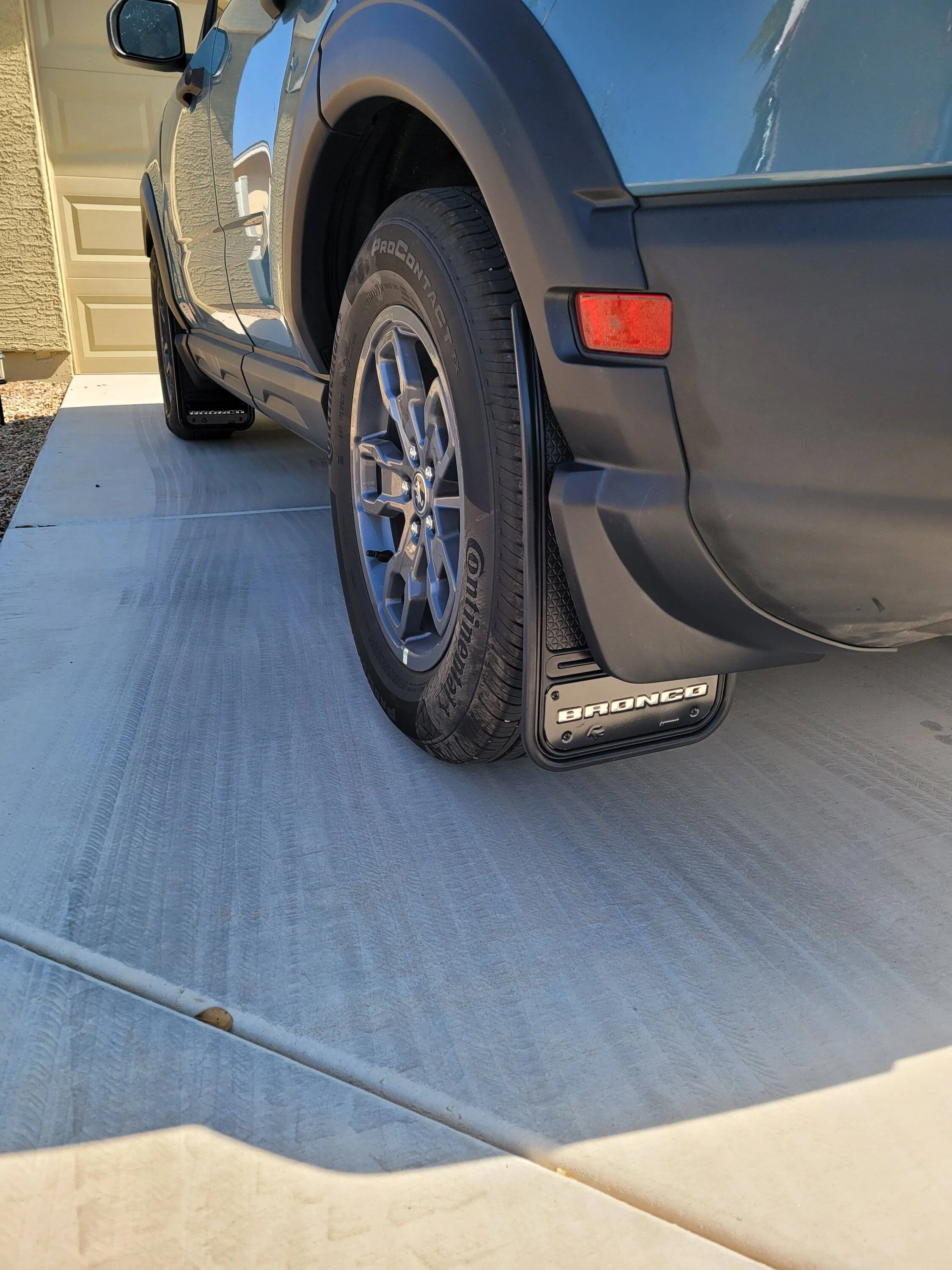 Ford Bronco Sport 22 outer banks tires, bars, etc for non off road daughter! 20210807_094321