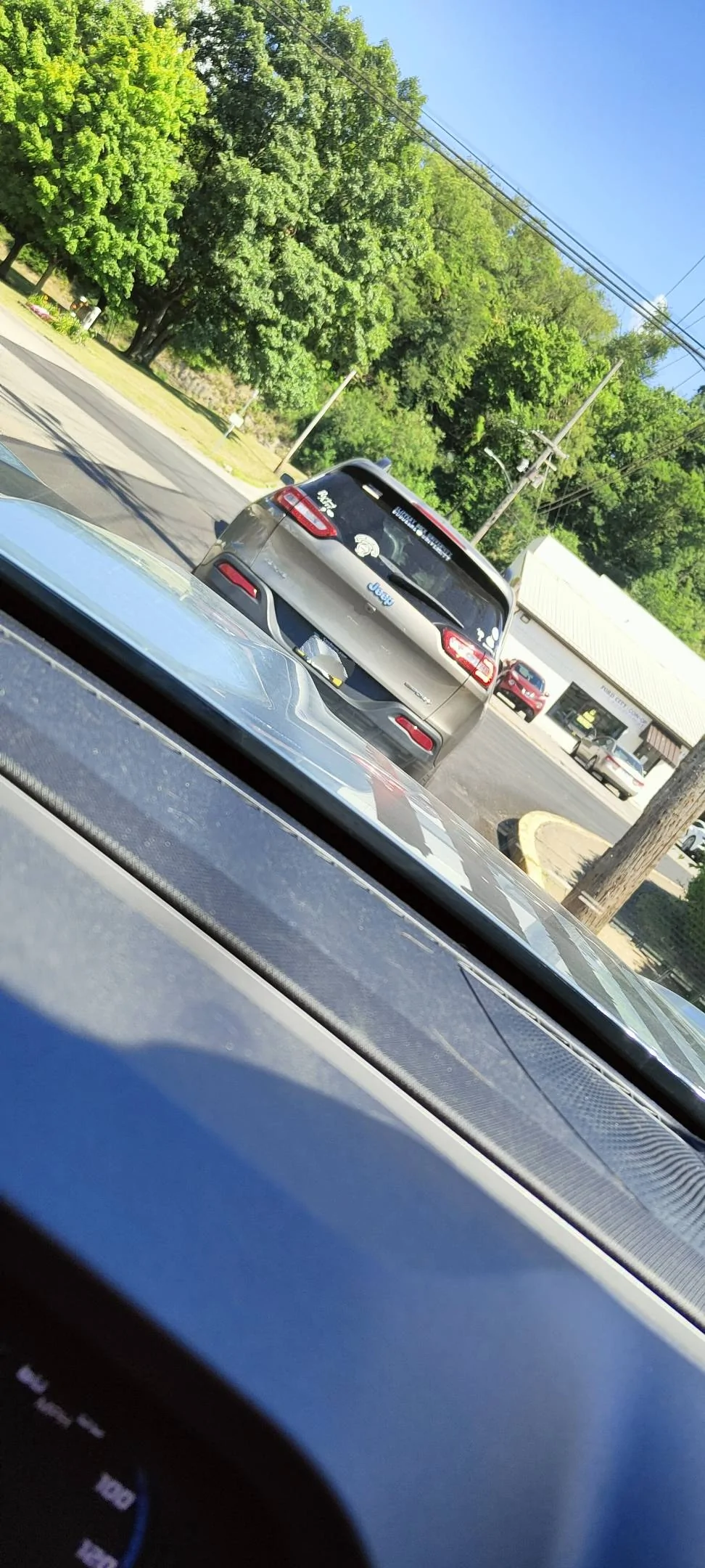 Ford Bronco Sport Crazy optical illusion IMG_20220714_051923