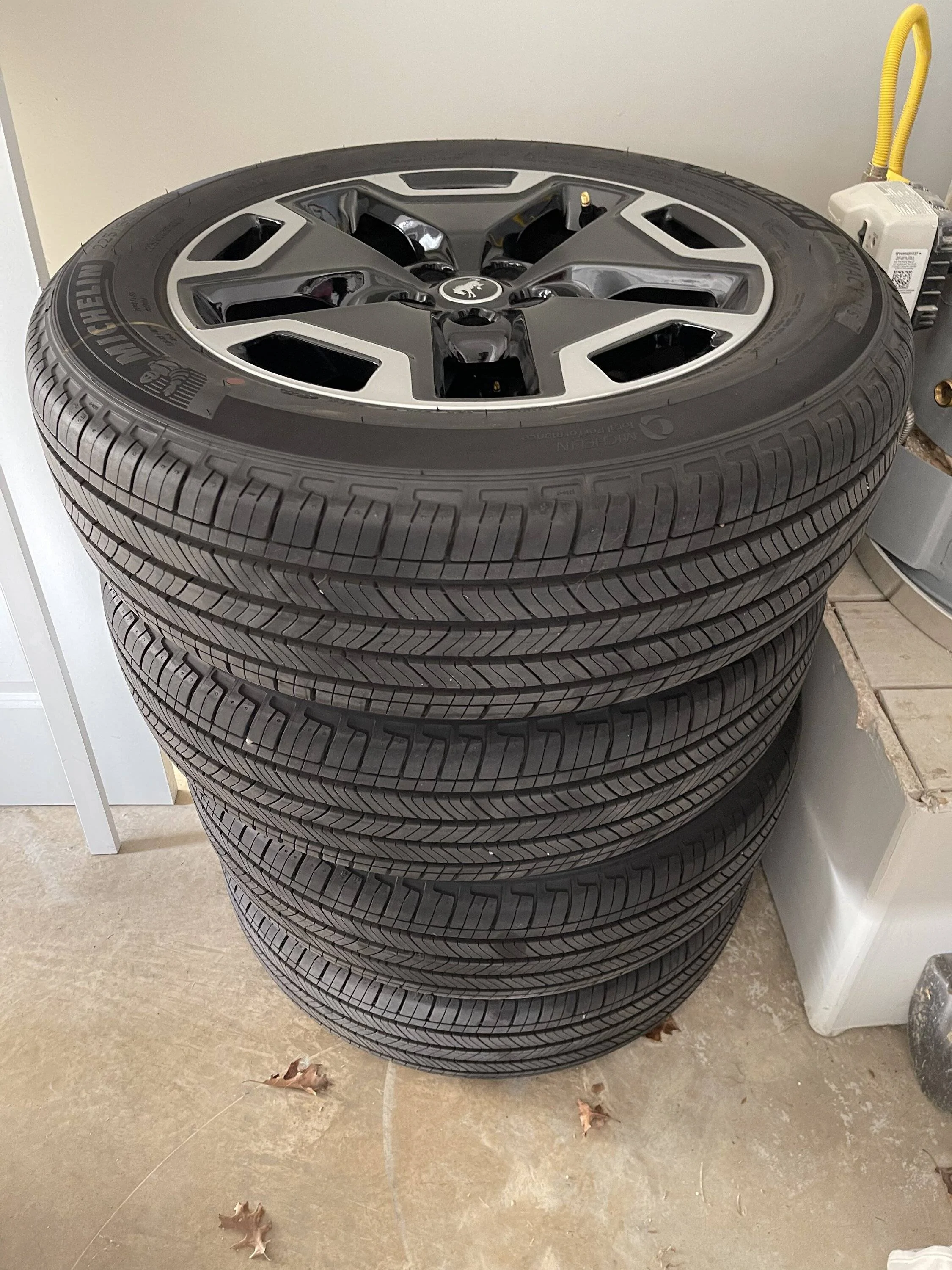 Ford Bronco Sport [SOLD]Outer Banks wheels & tires for sale 1D31A666-DB70-49DB-AC47-9B21243B1699