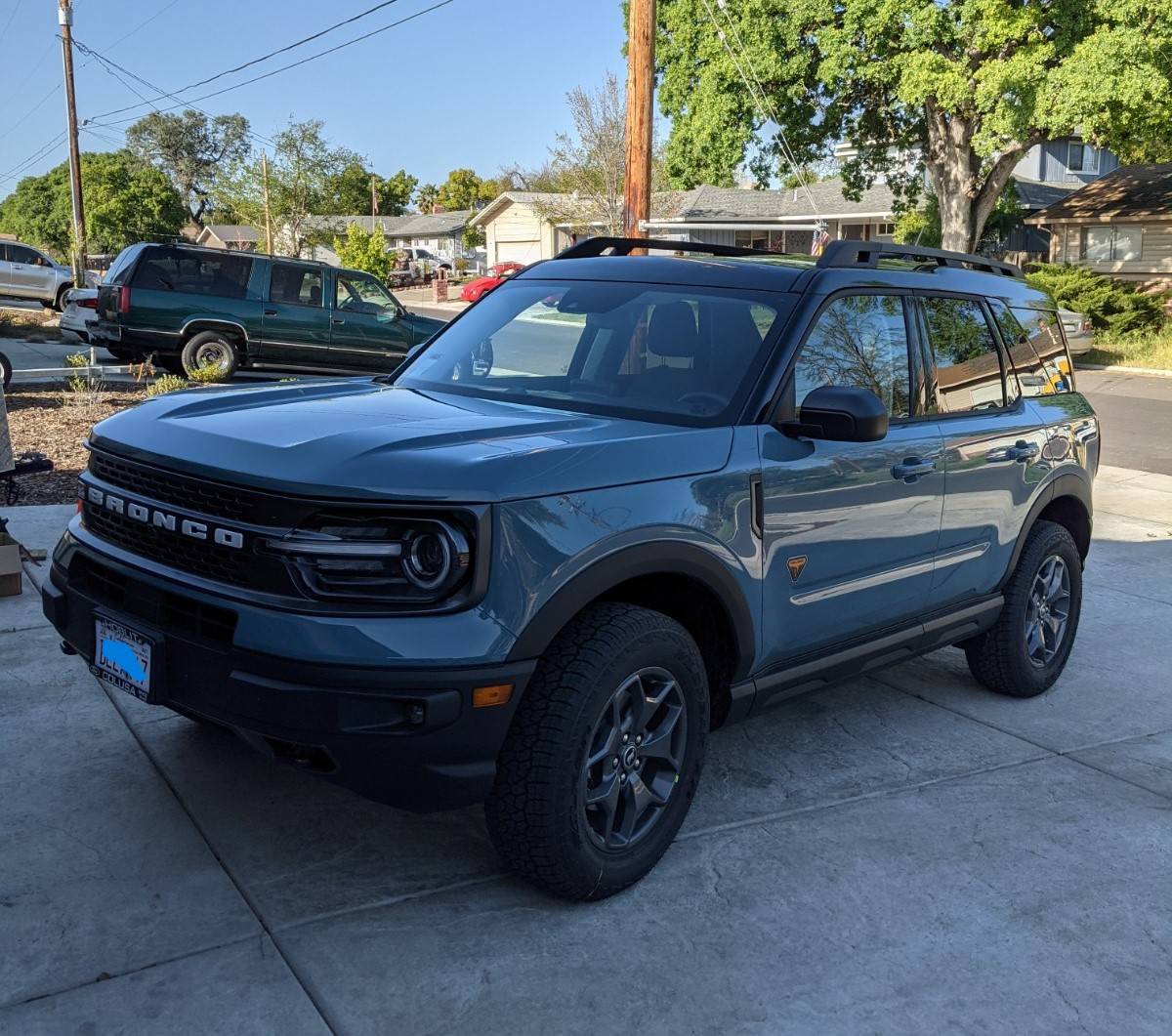 Ford Bronco Sport 2021 Badlands with Ford Co-Pilot Assist+, Trailer Tow Package and Cargo Management System PXL_20210410_002259843