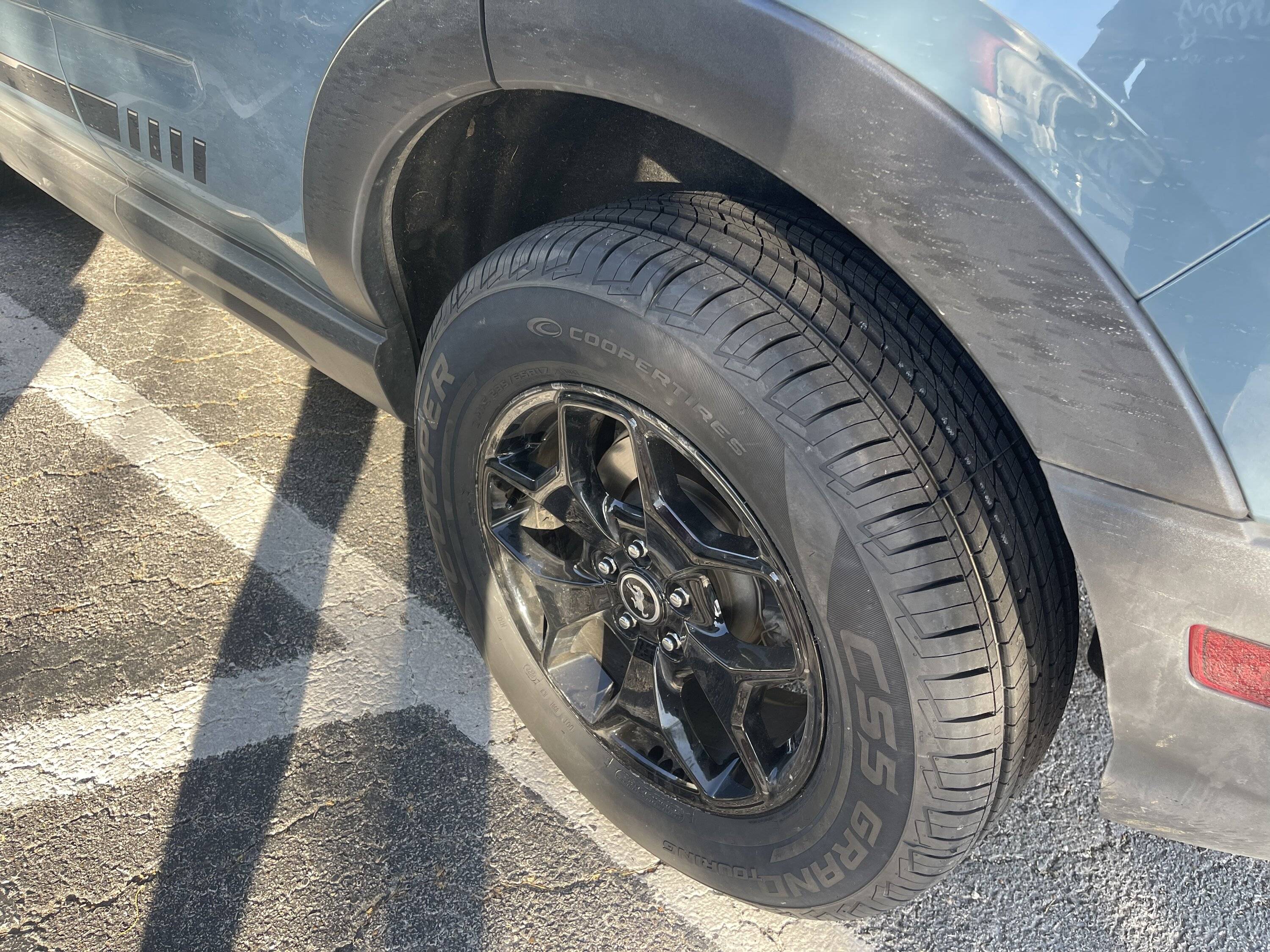 Ford Bronco Sport Cooper CS5 Grand Tour tires 741A665E-5365-4E4B-8F49-54D62C32FDB2