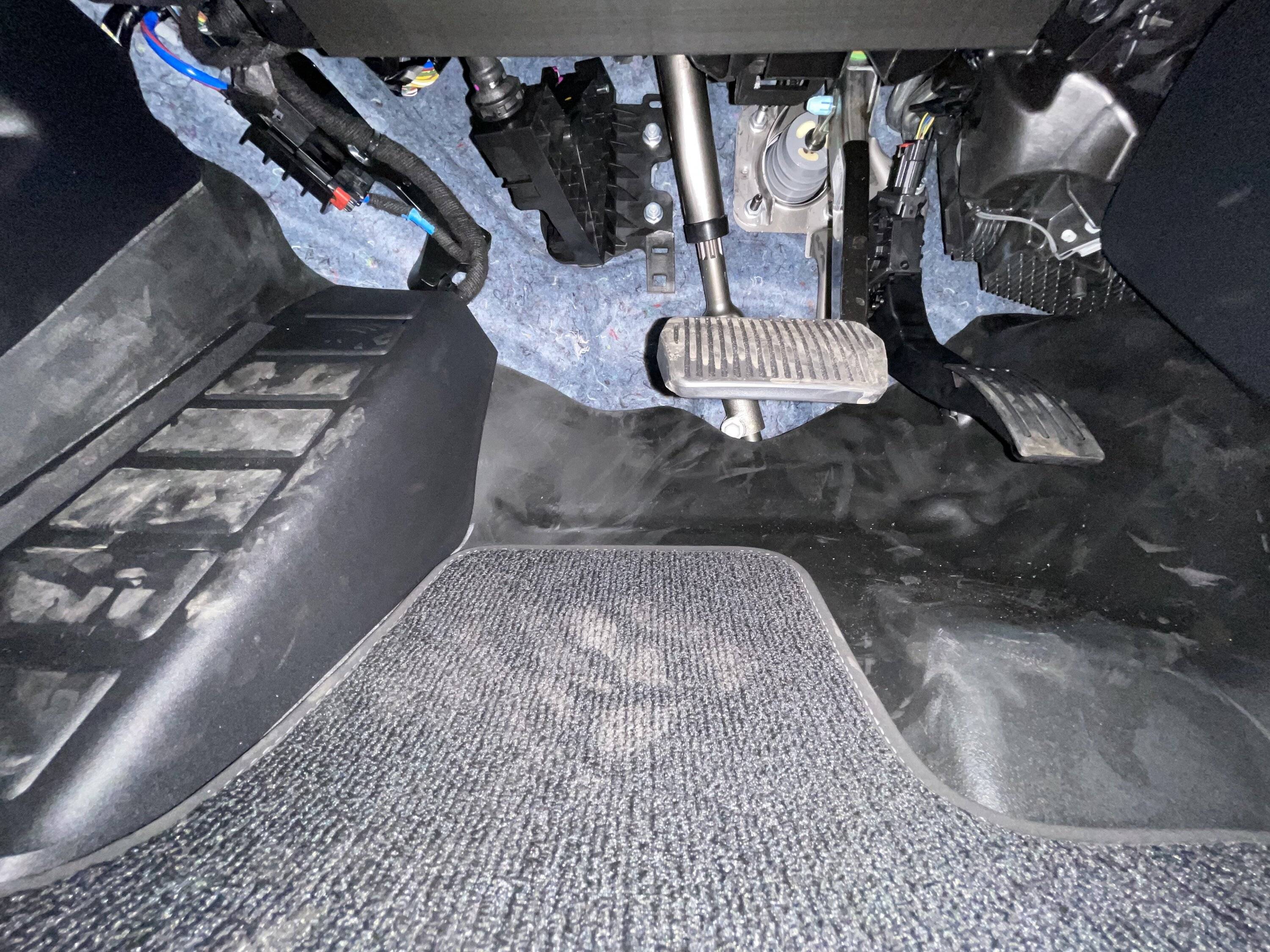 Ford Bronco Sport Anyone else missing the panel under the dash above the passenger side fuse box where the floor air ducts are. drivers side missing panel