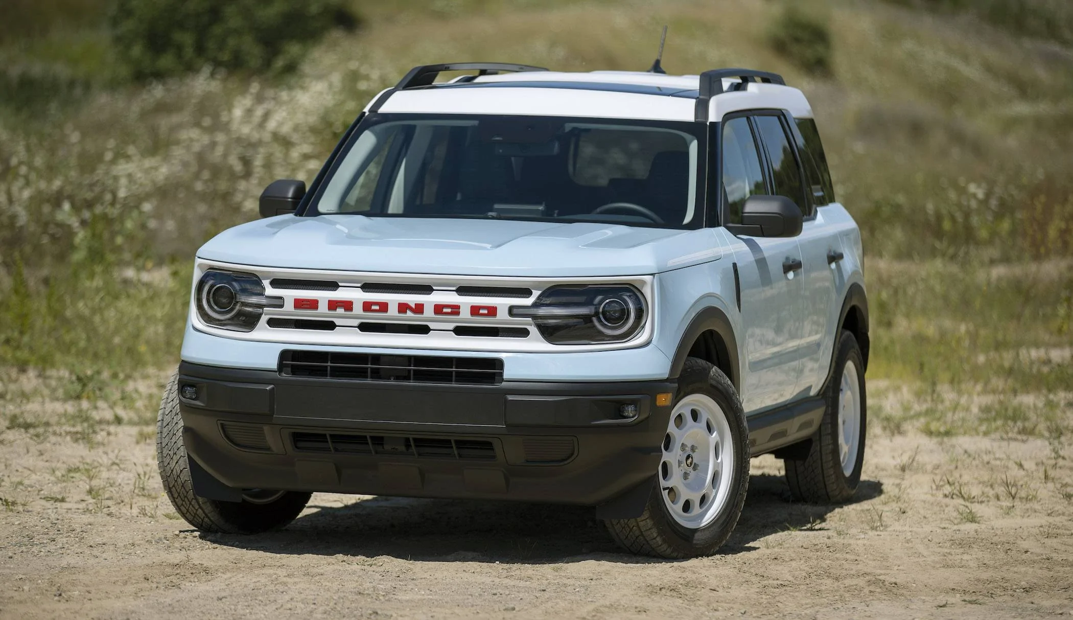 Ford Bronco Sport 2023 Bronco Sport Heritage Edition Revealed! 1,966 Heritage Limited Edition Units. Robin's Egg Blue & Yellowstone Metallic First Looks onco-sport-heritage-edition_robins-egg-blue_01-jpg