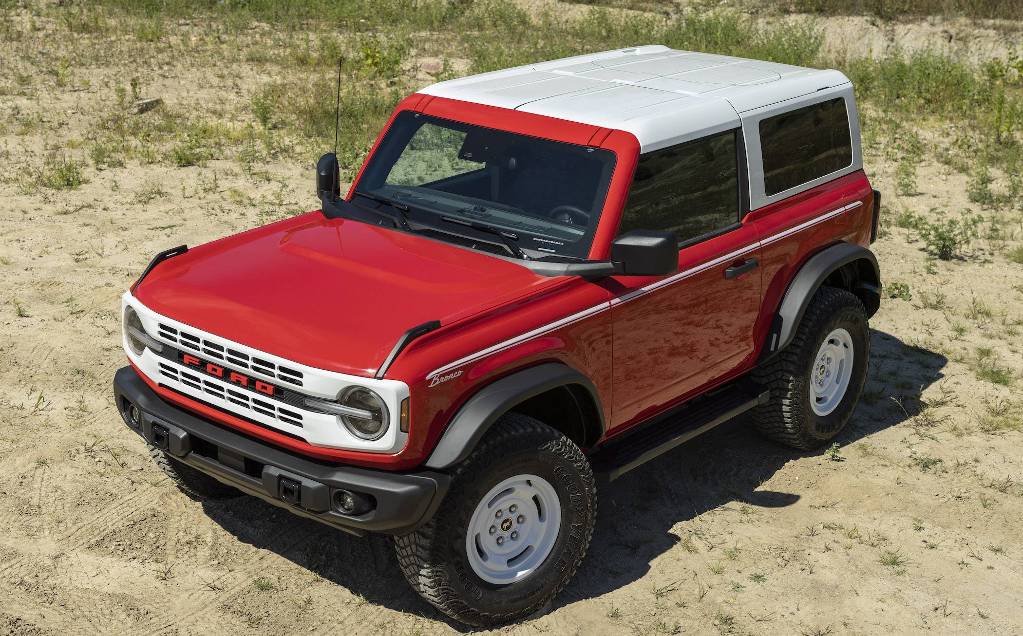 Ford Bronco Sport 2023 Bronco Sport Heritage Edition Revealed! 1,966 Heritage Limited Edition Units. Robin's Egg Blue & Yellowstone Metallic First Looks 2023-bronco-heritage-edition_race-red_04-