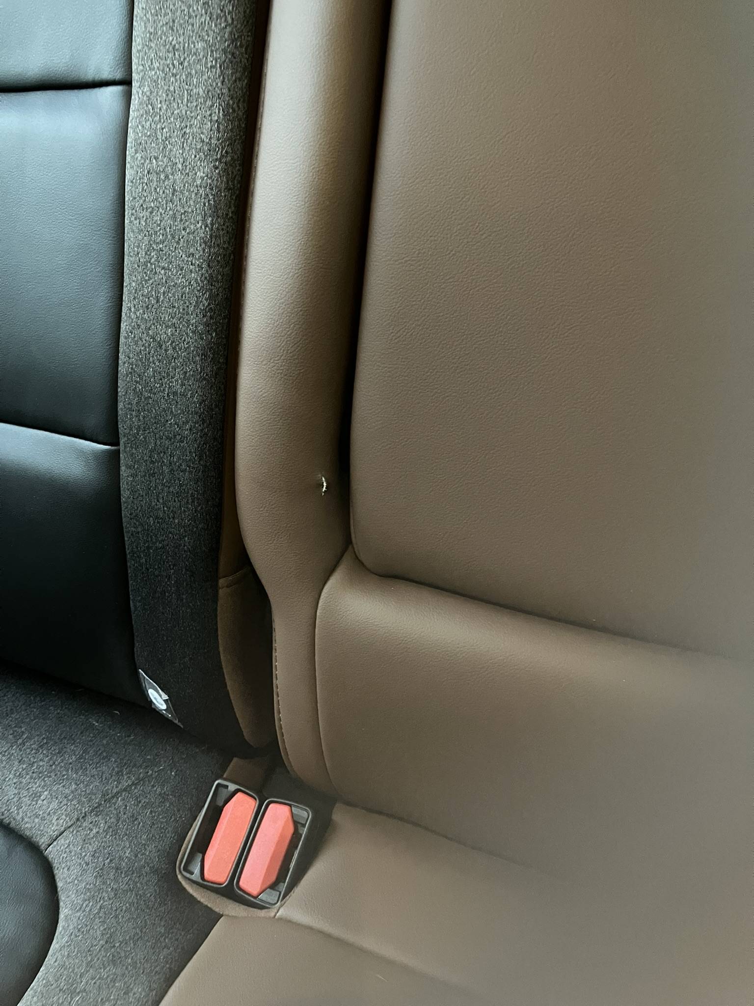 Ford Bronco Sport Rip in the leather 6C9B755E-4446-4631-A300-AE4932B374D6