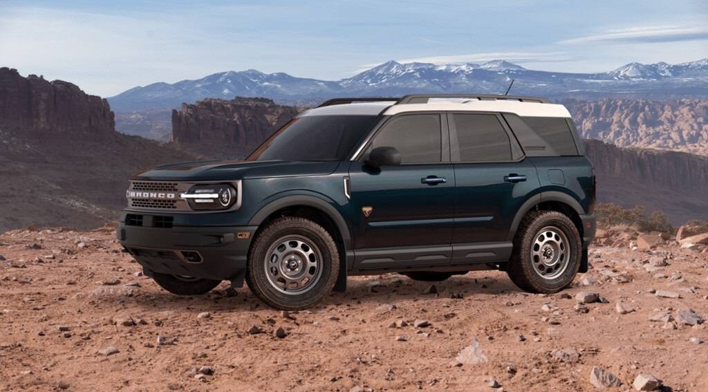Ford Bronco Sport White roof wrap.. what do you think about it? BroncoSportBL-AB White roof (1)