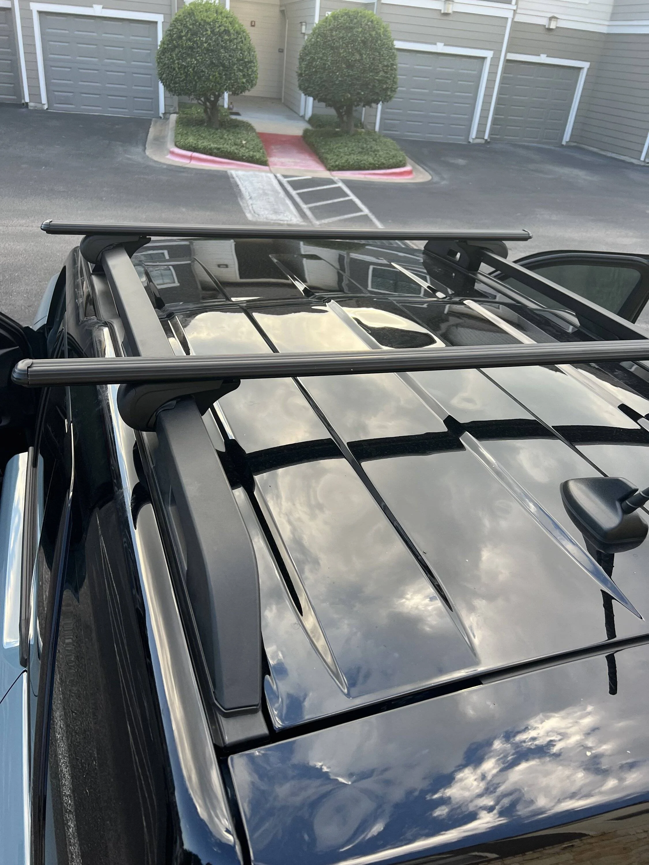 Ford Bronco Sport Lost in a sea of cross bars and roof racks. 54FA7EDB-E8EC-496A-8892-0D324E90D384