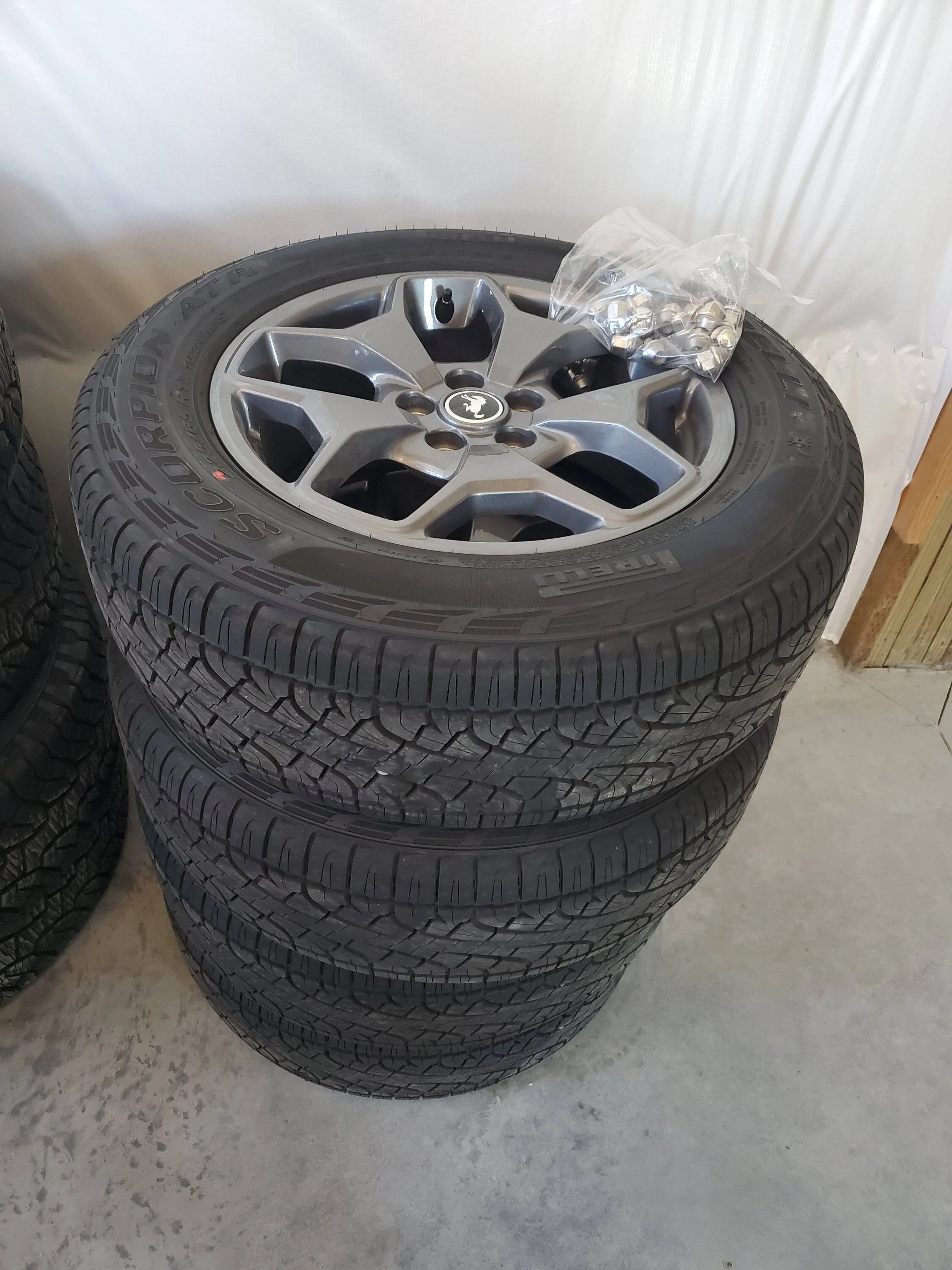 Ford Bronco Sport New Badlands Wheels & Tires 20220829_114004