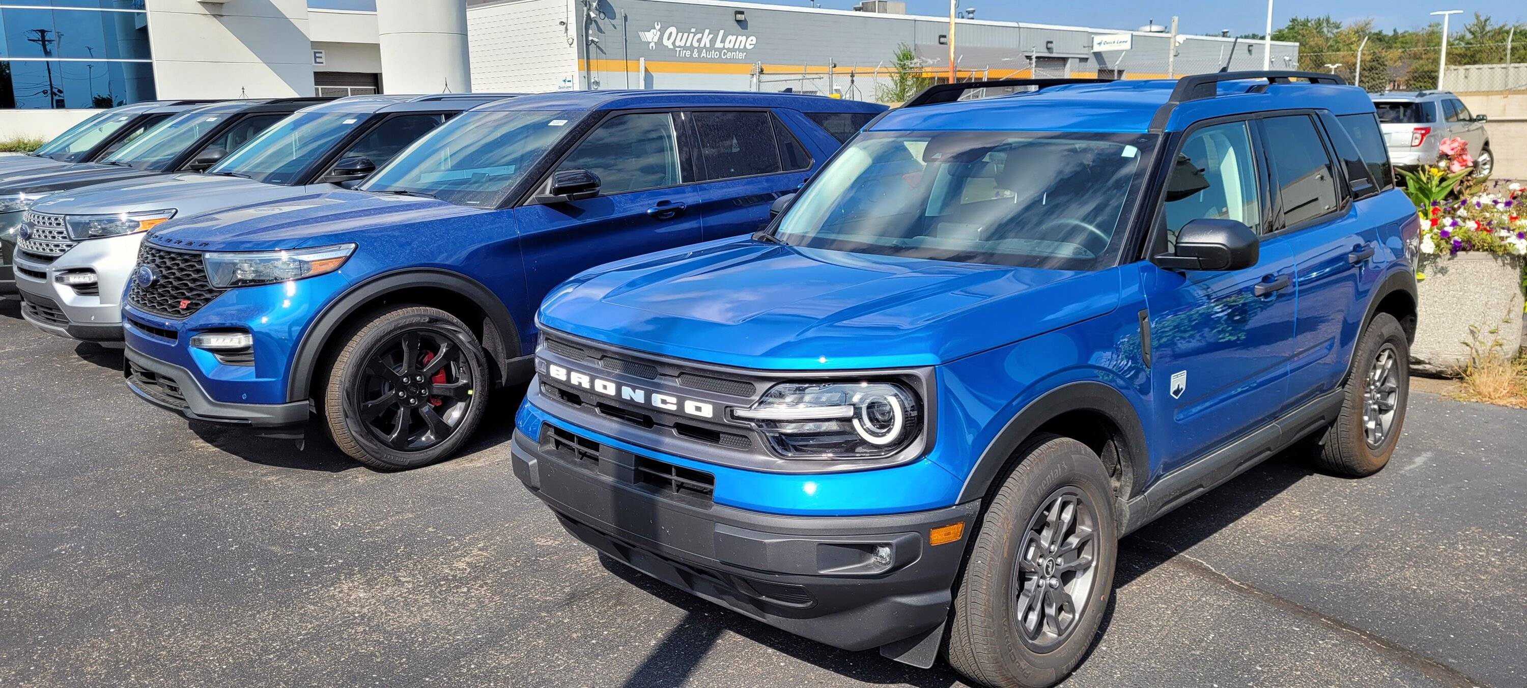 Ford Bronco Sport Photo Dump - Atlas Blue vs. Velocity Blue 20220828_162033