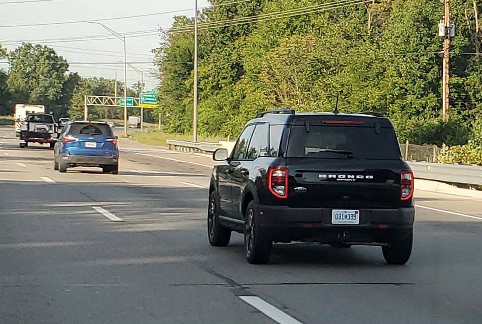 Ford Bronco Sport Official SHADOW BLACK Bronco Sport Thread Shadow Black Bronco Sport on the road