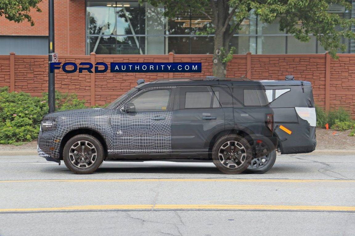 Ford Bronco Sport Bronco Sport Overlay Comparison to the Ford Maverick Pickup 2021-Ford-Bronco-Sport-overlayed-with-2023-Ford-Maverick-prototype-002-1152x768