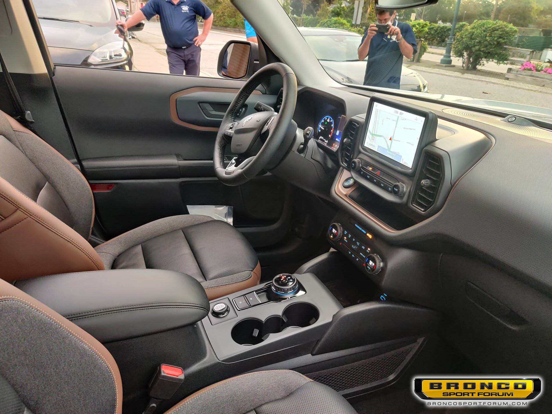 Ford Bronco Sport Cactus Gray Bronco Sport Outer Banks Pics - Exterior and Interior Interior Bronco Sport Outer Banks Cactus Gray Inside Out 1