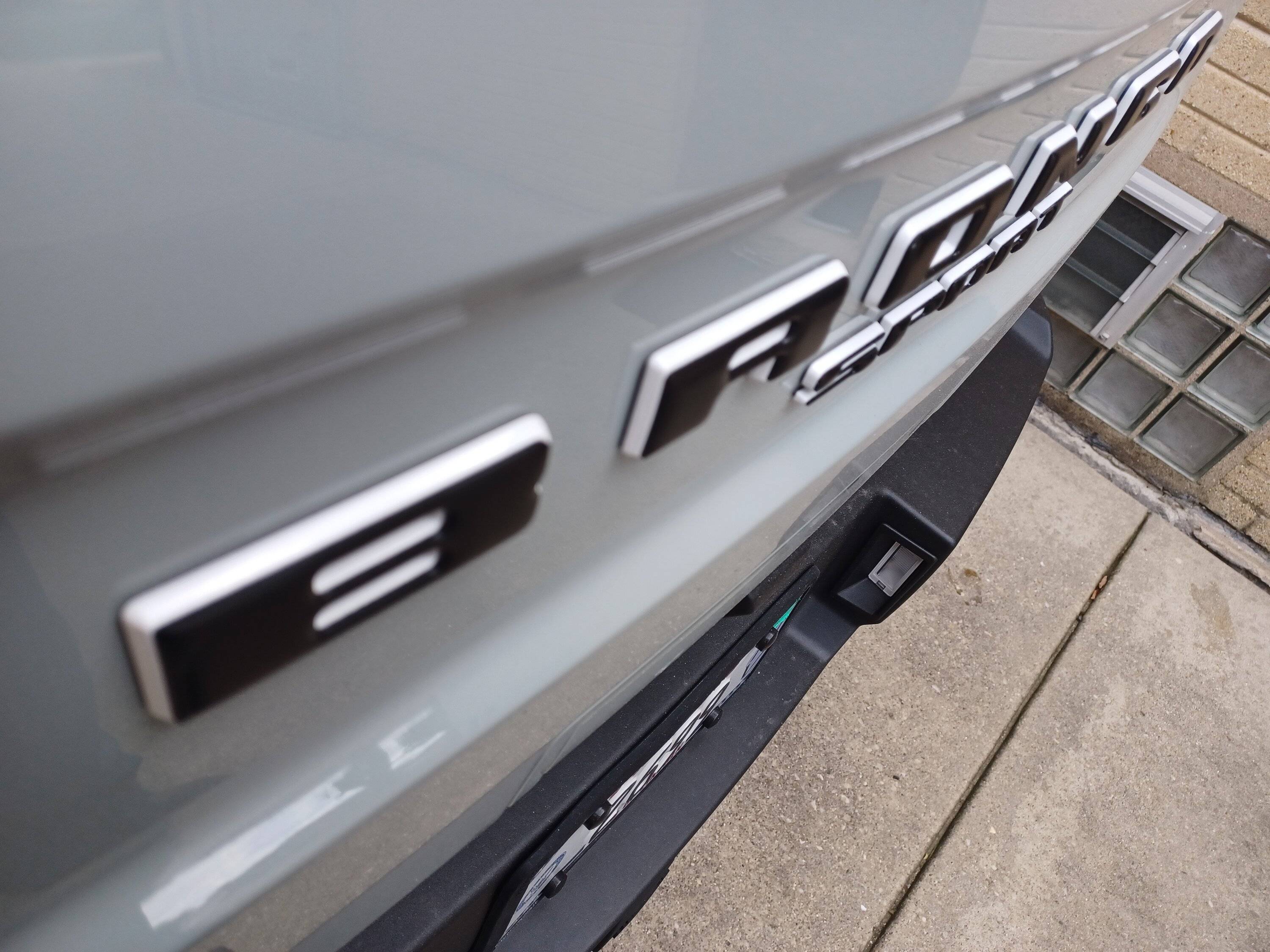 Ford Bronco Sport Installing new lettering on the tailgate of Bronco Sport - factory lettering? 20220913_141043