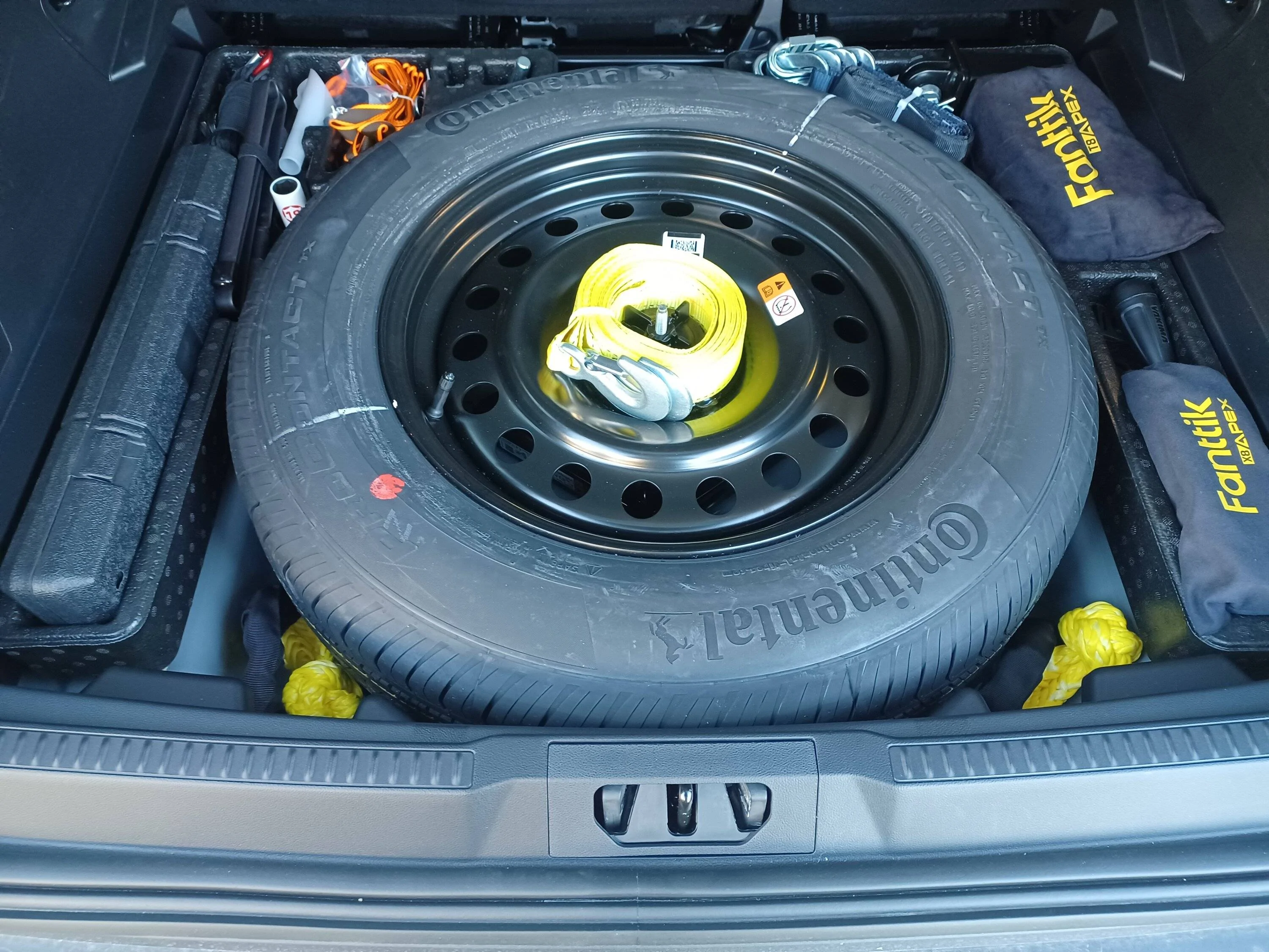 Ford Bronco Sport Junk In Your Trunk - What's Under Your Cargo Mat? 20221007_164528