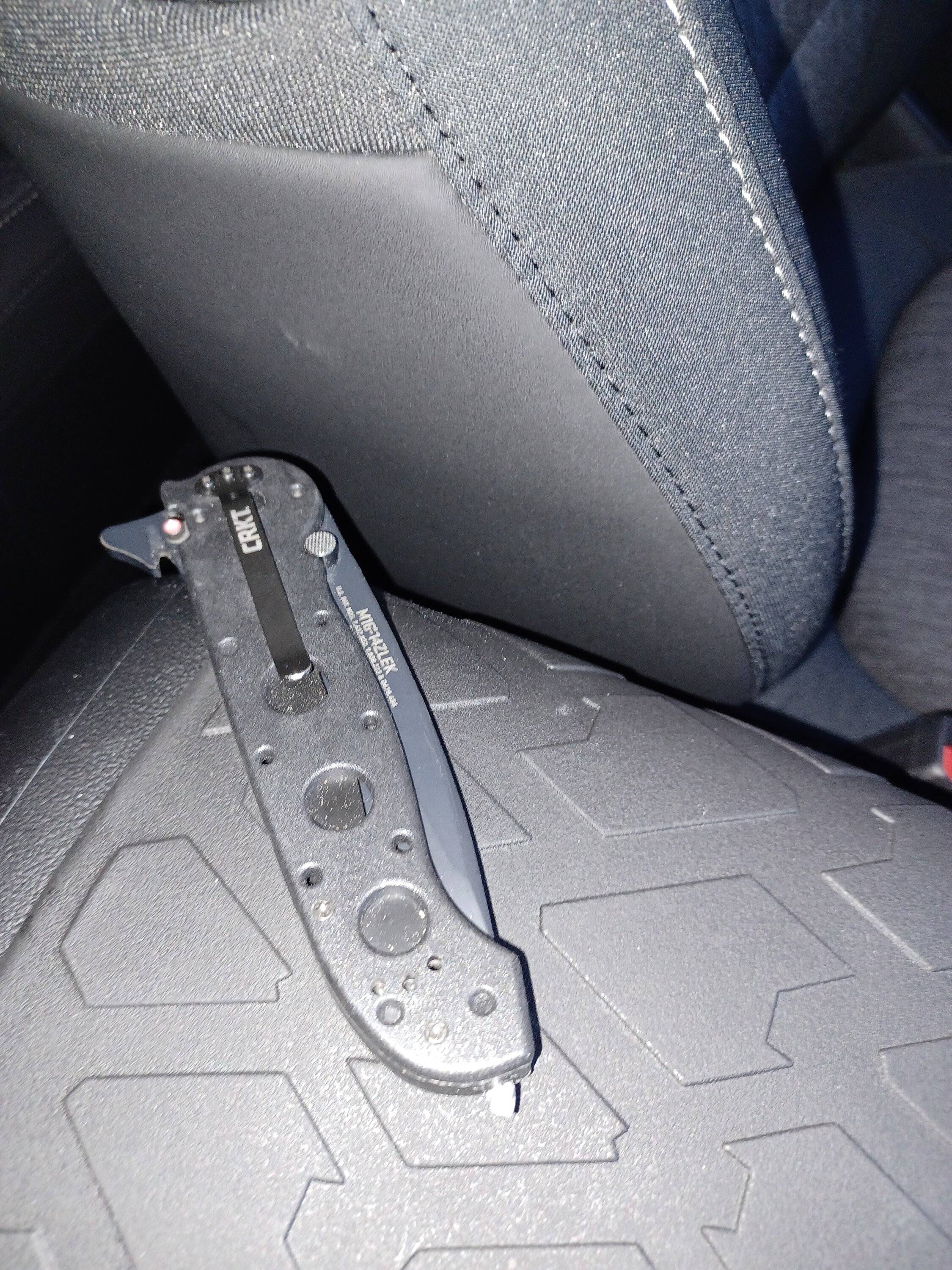 Ford Bronco Sport Junk In Your Trunk - What's Under Your Cargo Mat? 20221010_175412