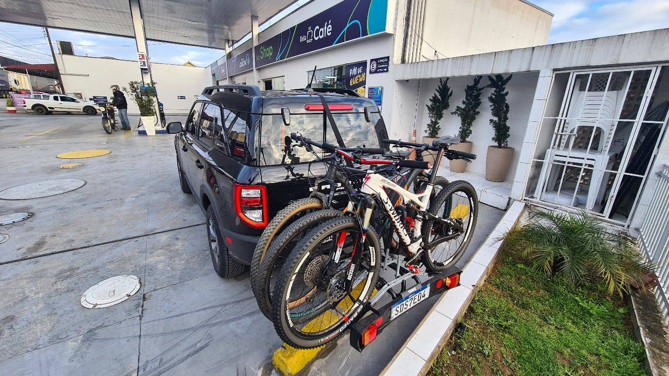 Ford Bronco Sport Cyclists - platform vs hanging hitch rack? Imagem do WhatsApp de 2022-10-18 à(s) 09.24.10