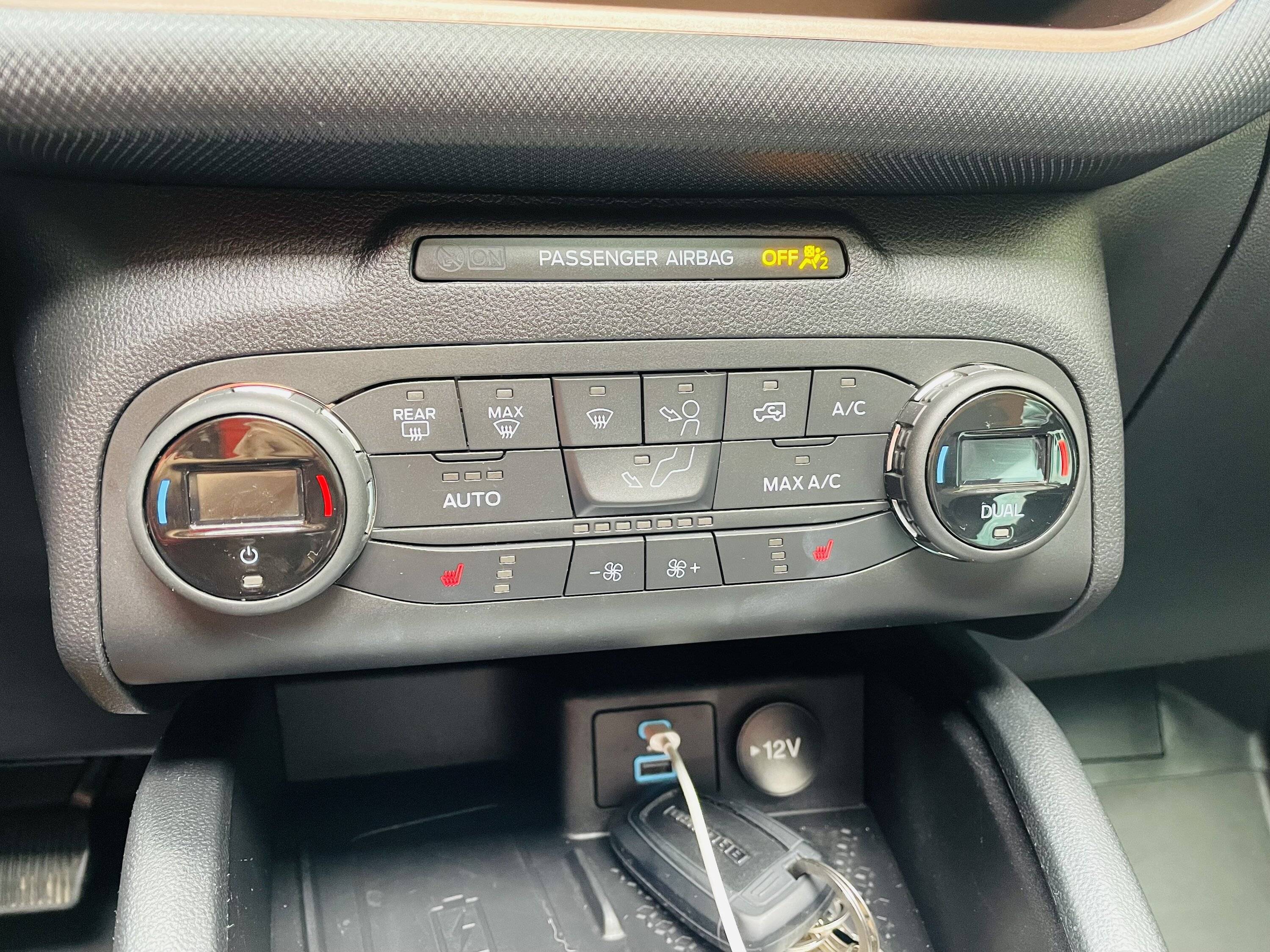 Ford Bronco Sport Curiosity.  What would this empty button be for? tempImagemxRkYu