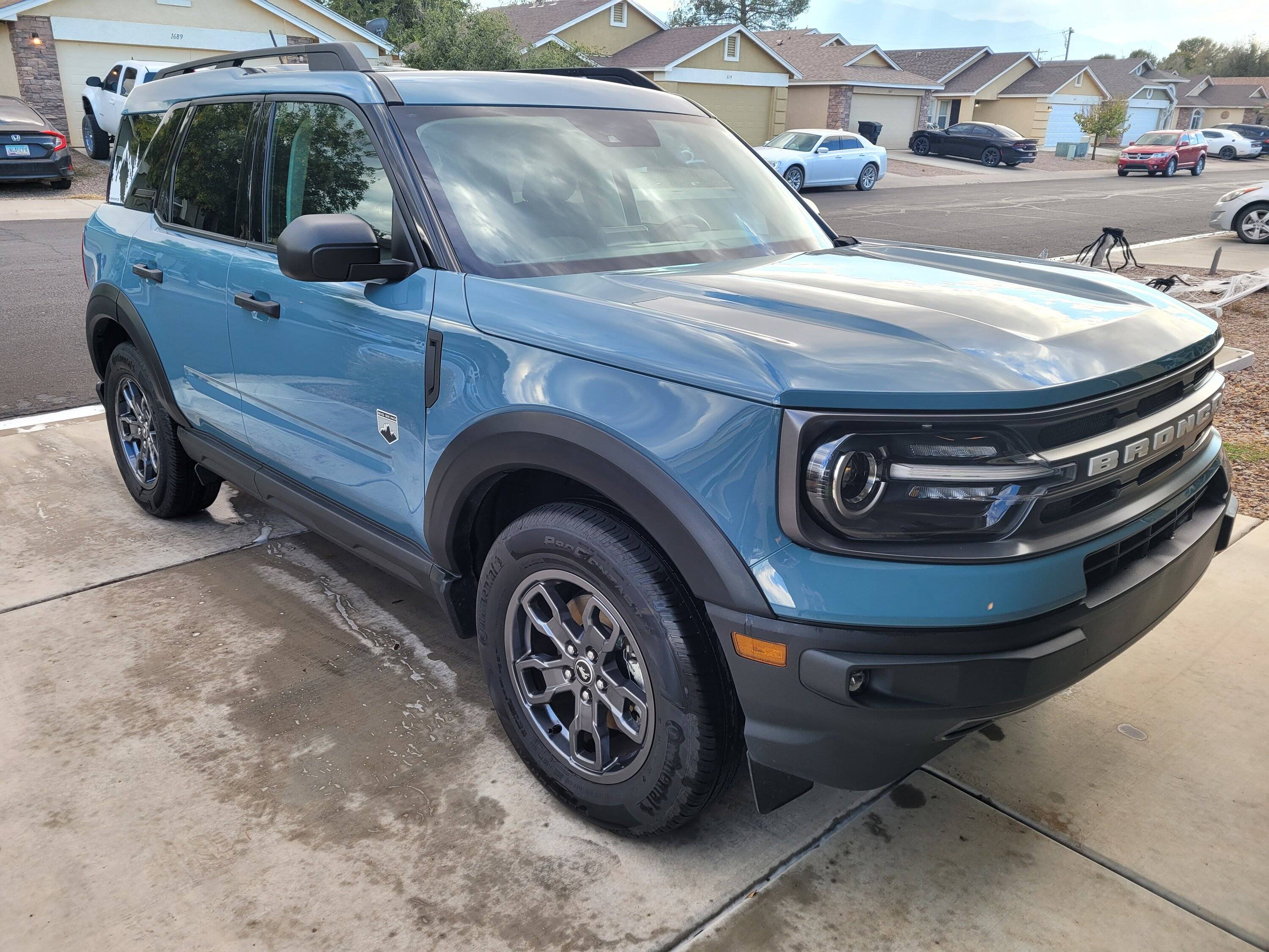 Ford Bronco Sport Stuck "Awaiting Shipment" Waiting Room 20221022_155107