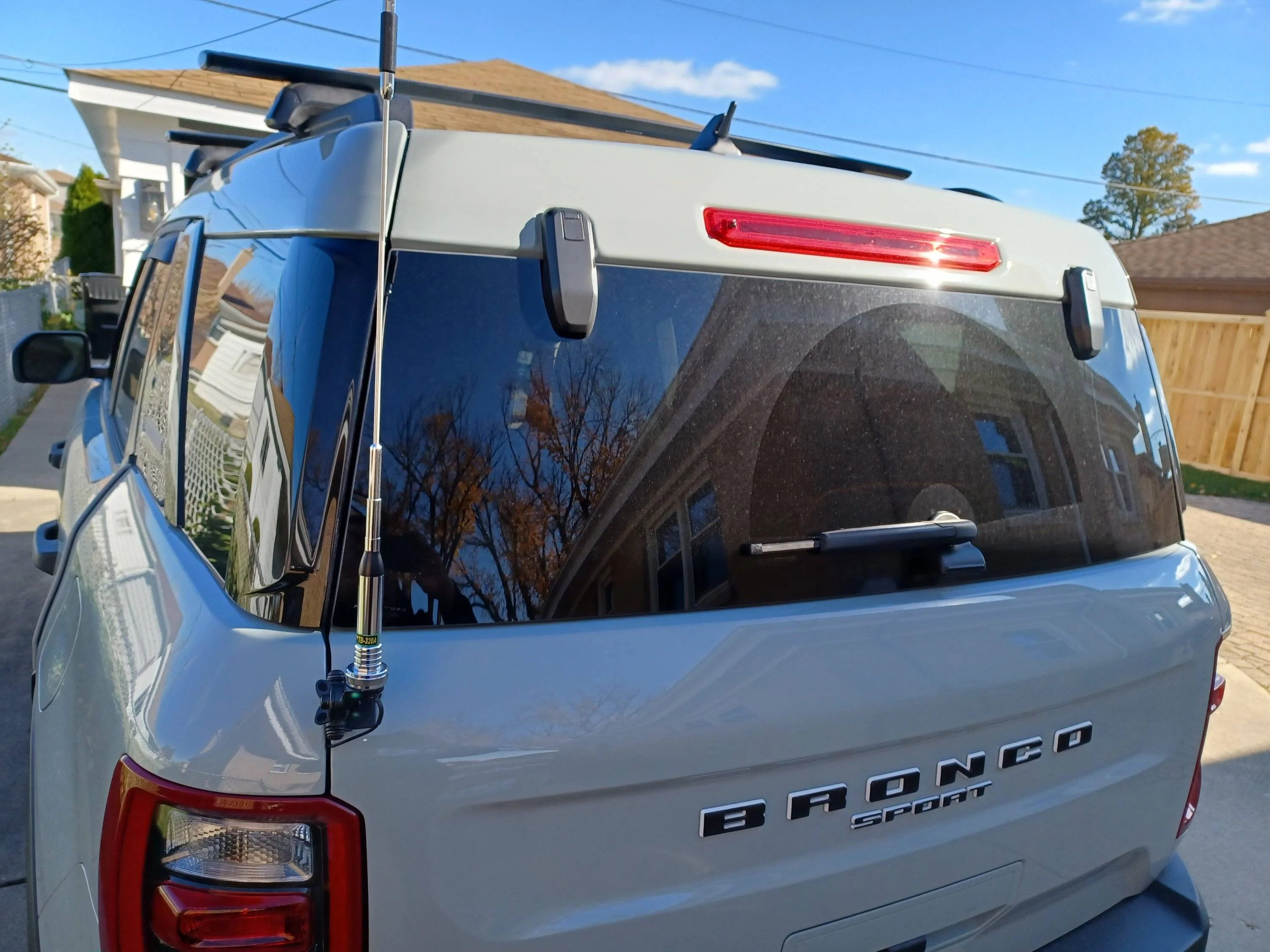 Ford Bronco Sport Transceiver Installation thread  (Ham, CB, GMRS). Radio unit and antenna installation on Bronco Sport 20221026_141229