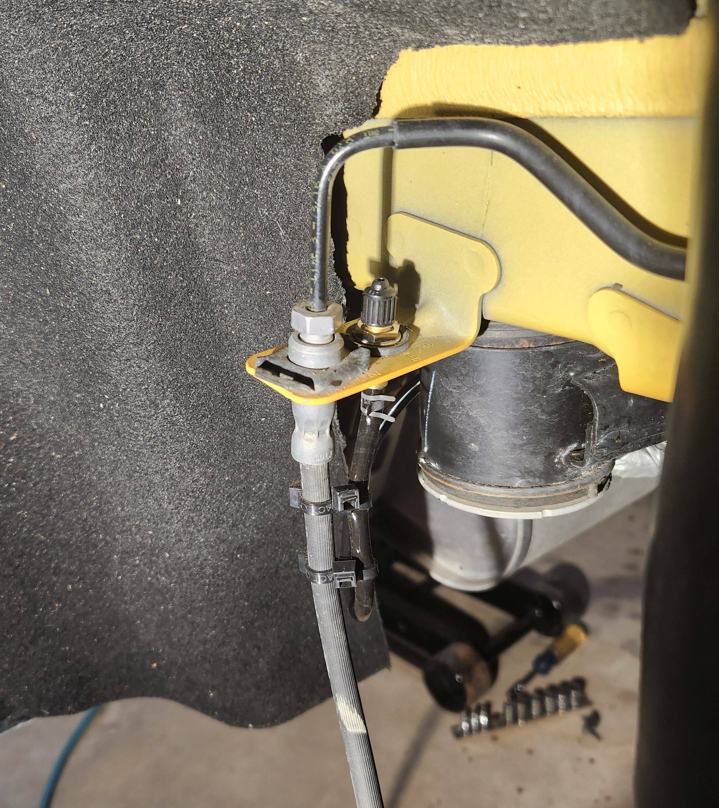 Ford Bronco Sport Installed Air Lift helper springs on Bronco Sport Badlands 20221031_151535