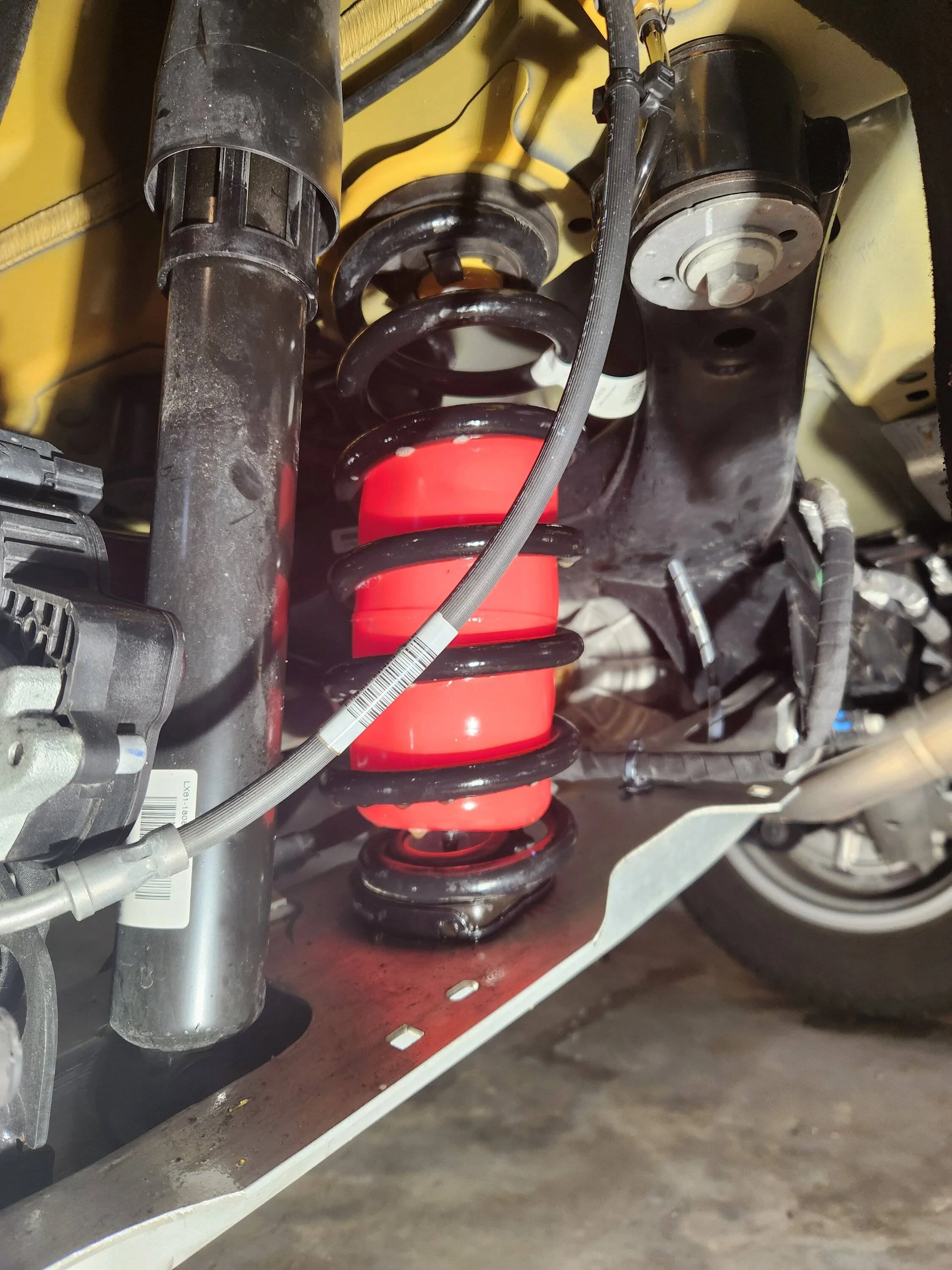 Ford Bronco Sport Installed Air Lift helper springs on Bronco Sport Badlands 20221031_143802